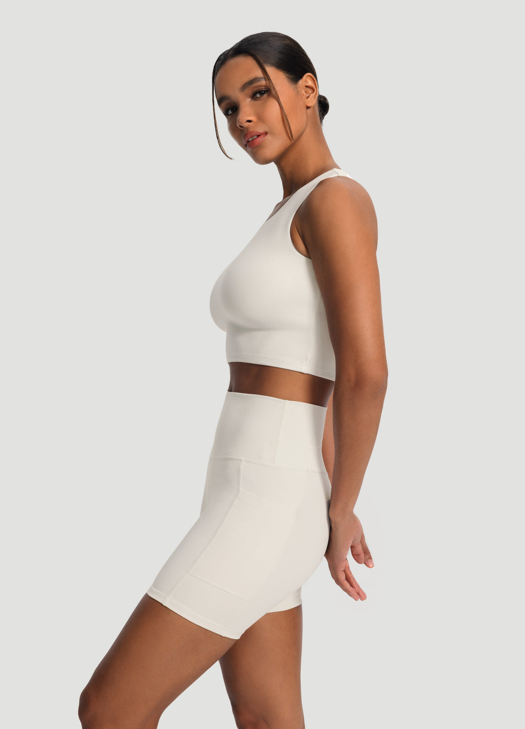 High Neck Cropped Tank Top for Women - Breathable Summer Workout Tops - Yoga, Running & Gym Fitness Apparel