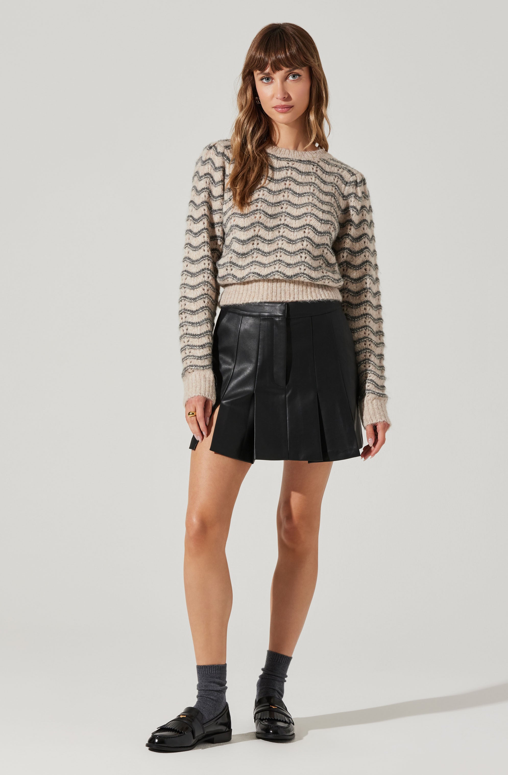 Jaylani Women's Wavy Striped Knit Sweater - Cozy Oversized Pullover for Fall & Winter | Perfect for Casual Outfits, Date Nights and Office Wear