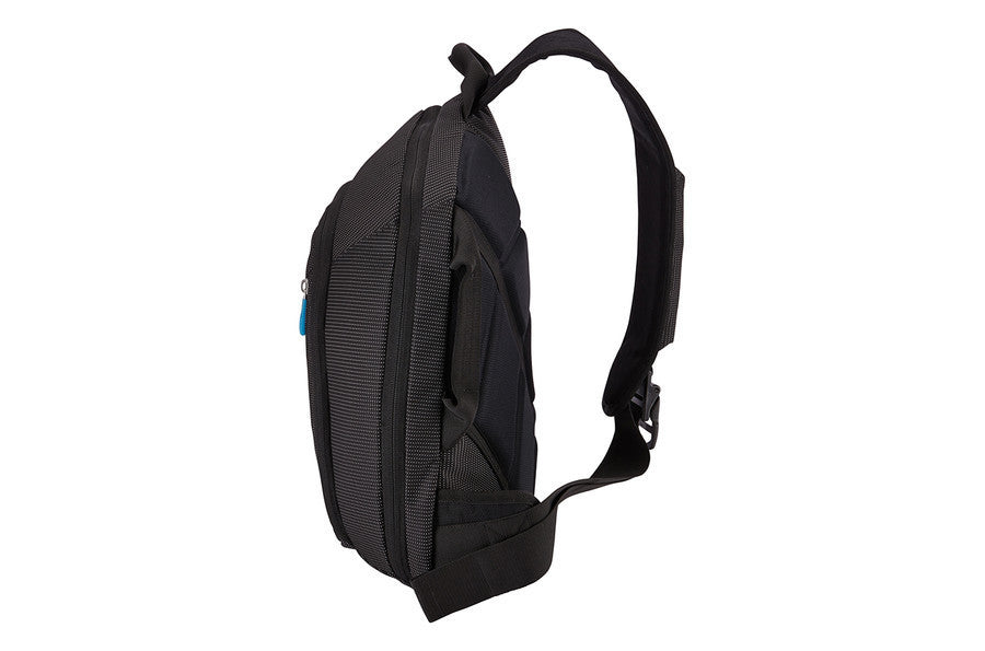Thule Crossover 17L Sling Backpack - Lightweight Water-Resistant Crossbody Bag for Travel, Hiking & Everyday Use - Perfect for Commuters, Photographers & Outdoor Adventures