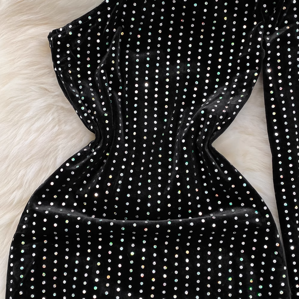 Elegant Beaded Velvet High Slit Maxi Dress for Women | Fall Winter Evening Party & Holiday Formal Gown | Perfect for Cocktail Parties, Christmas Events & Date Nights