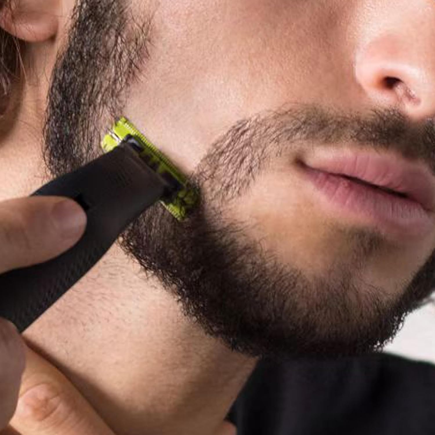 4 Pack Philips OneBlade Replacement Blades - Compatible with OneBlade Pro & All Models - Precision Trimming for Men's Facial & Body Hair - Perfect for Travel, Grooming & Daily Shaving