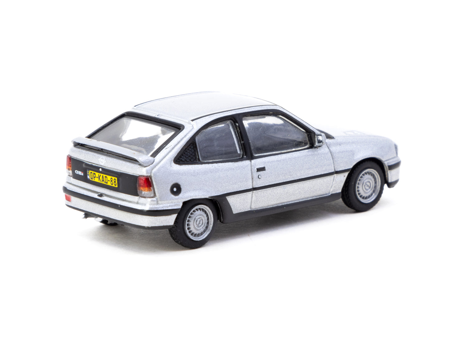 Tarmac Works 1/64 Scale Opel Kadett GSi Diecast Model Car - Silver Finish | Collectible Miniature Vehicle for Display & Racing Scenes | Perfect for Car Enthusiasts & Model Collectors