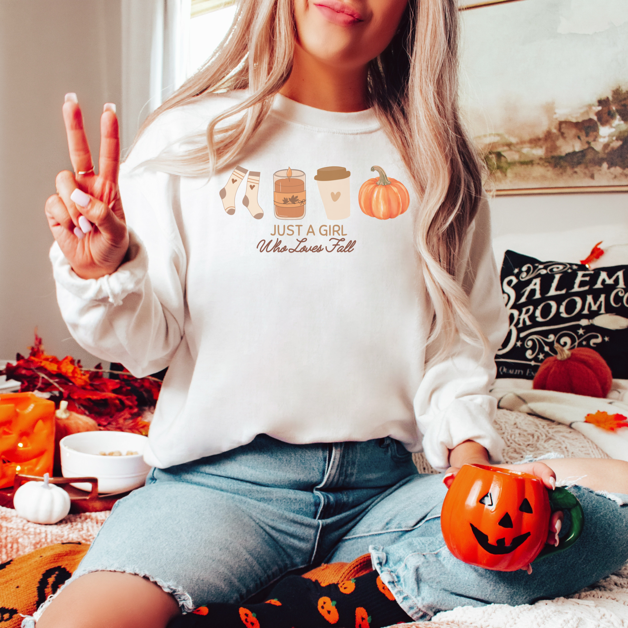 Just a Girl That Loves Fall - Cute Autumn Themed T-Shirt for Women | Perfect for Pumpkin Spice Season, Thanksgiving & Cozy Fall Outfits