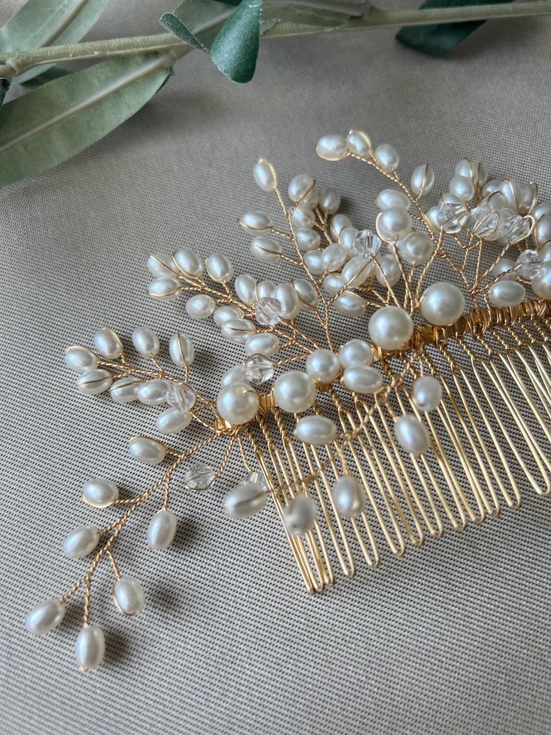 Elegant Golden Pearl Hair Comb - Bridal Hair Accessories for Wedding, Bridesmaid, and Special Occasions | Floral Hair Pin, Bun Comb, Juda Pin, Hair Jewelry Brooch | Perfect for Weddings, Prom, and Formal Events