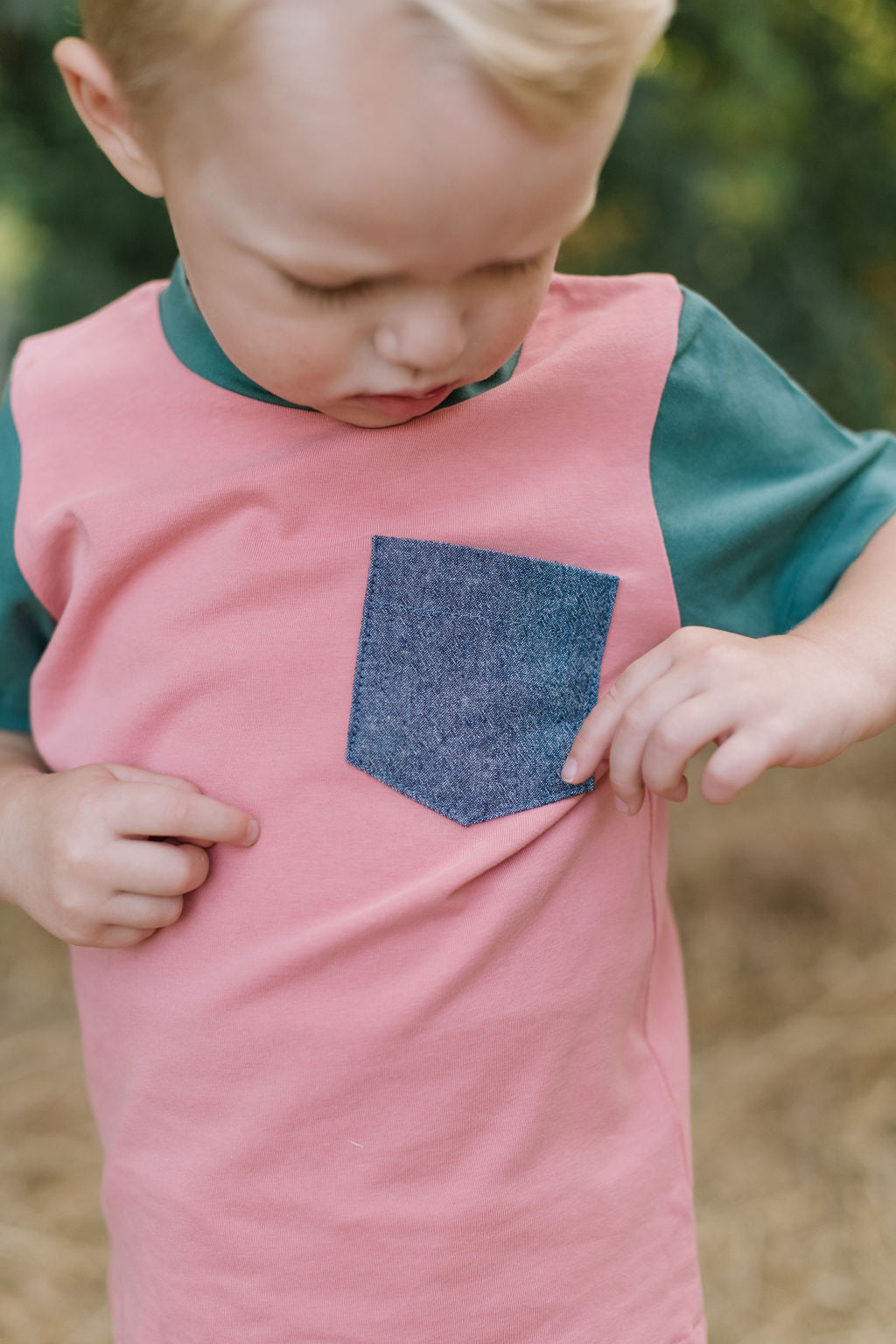 Stylish Colorblock Pocket Tee in Reef Blue - Casual Short Sleeve T-Shirt for Men | Perfect for Everyday Wear, Street Style & Summer Outfits