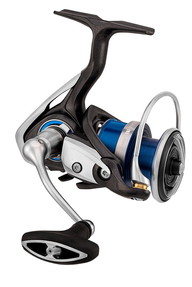 Daiwa 20 Legalis LT Spin Fishing Reel - Lightweight Saltwater Freshwater Fishing Gear for Bass Trout Salmon - Perfect for Shoreline Boat Kayak Fishing