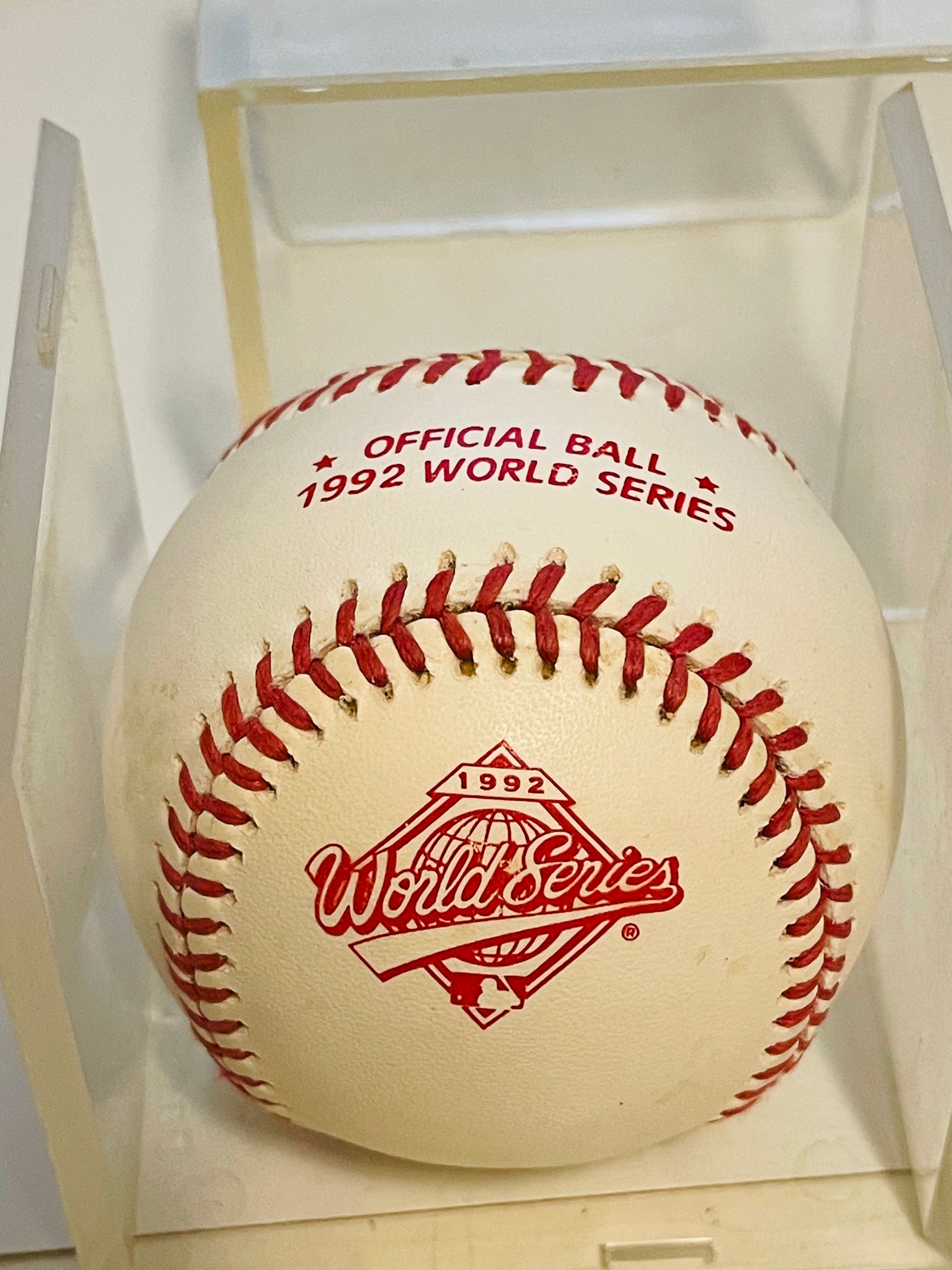 1992 World Series Vintage Baseball Display Cube - Collectible Memorabilia for Sports Fans & Home Decor