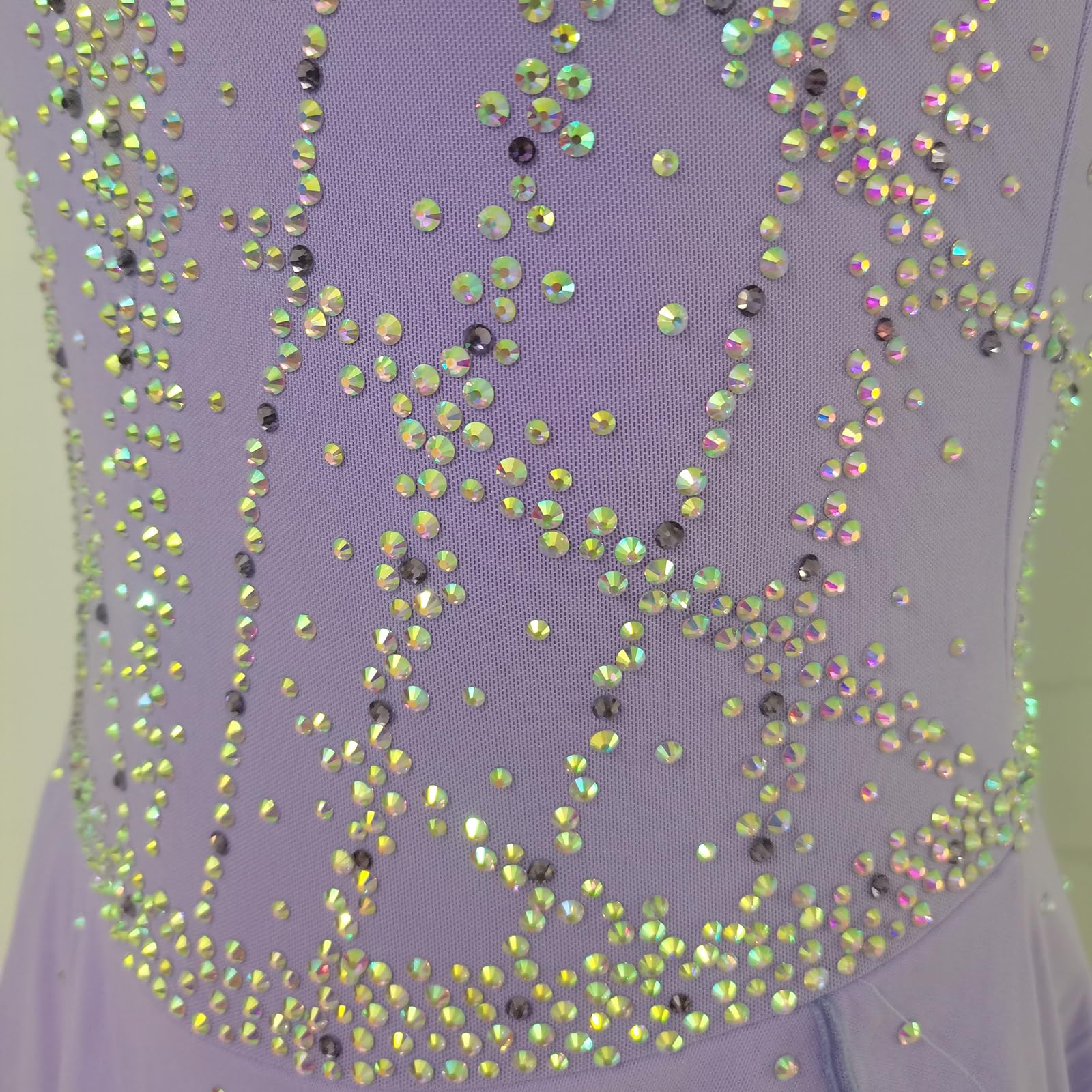 Elegant Purple Gauze Figure Skating Dress - Sleeveless Sparkly Competition Costume for Girls | Perfect for Ice Skating Performances & Dance Recitals
