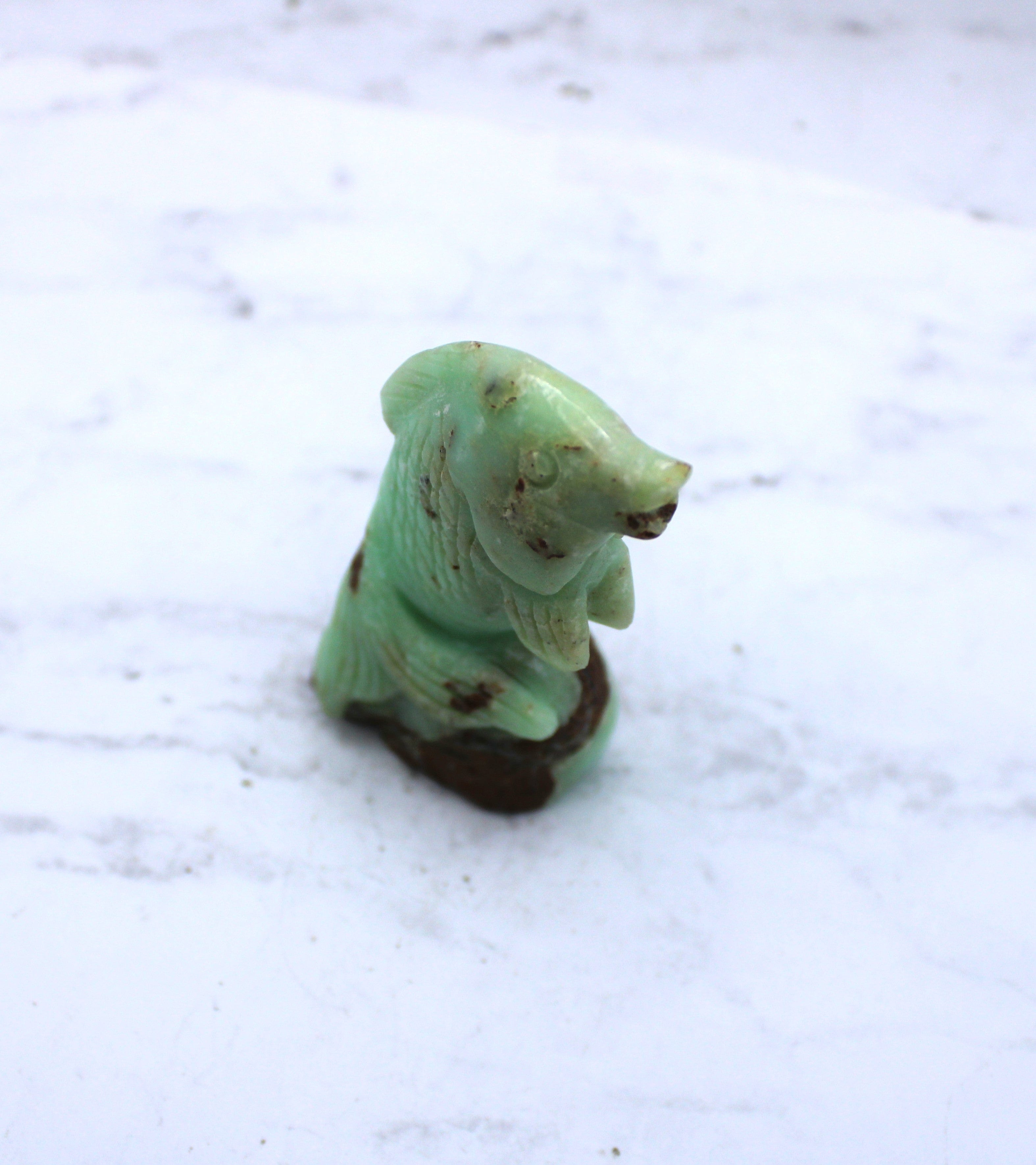 Natural Chrysoprase Fish Carving - Handmade Gemstone Sculpture for Home Decor, Feng Shui & Gift Giving