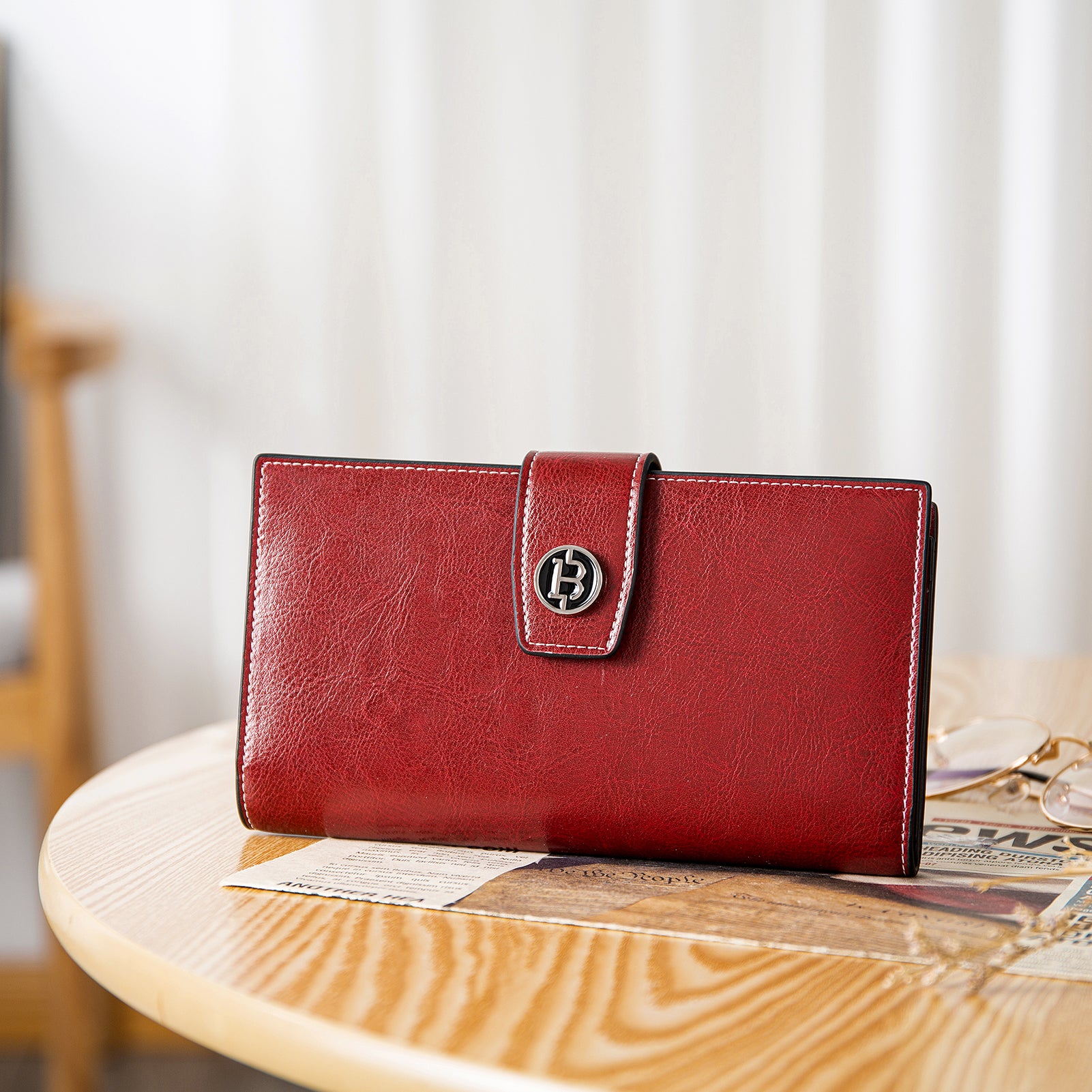 Lomy RFID Blocking Genuine Leather Wallet for Men - Slim Bifold Checkbook Holder with Card Slots - Perfect for Business, Travel & Everyday Use