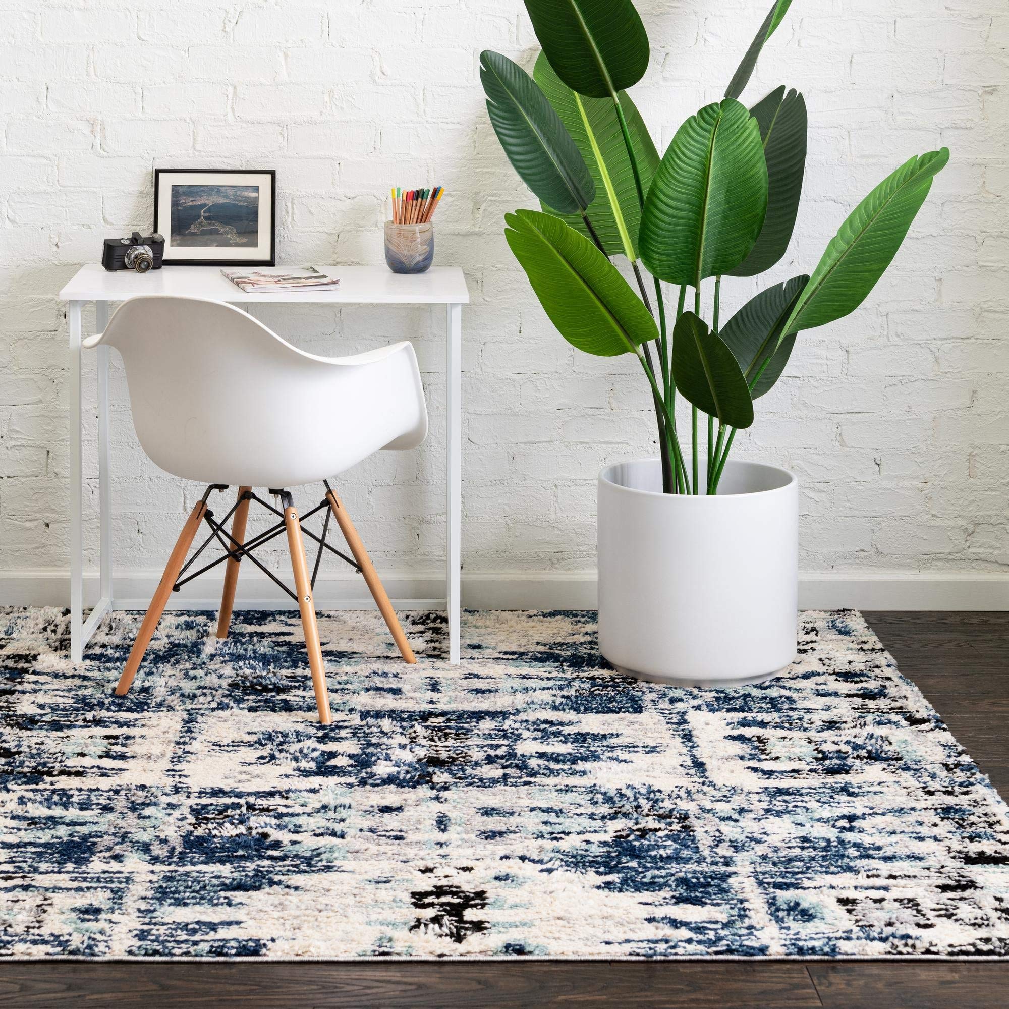 Tucson Collection 6x6 Ft Square Blue Low Pile Area Rug – Soft & Durable for Living Room, Kitchen, Entryway – Perfect for Home Decor & High Traffic Areas