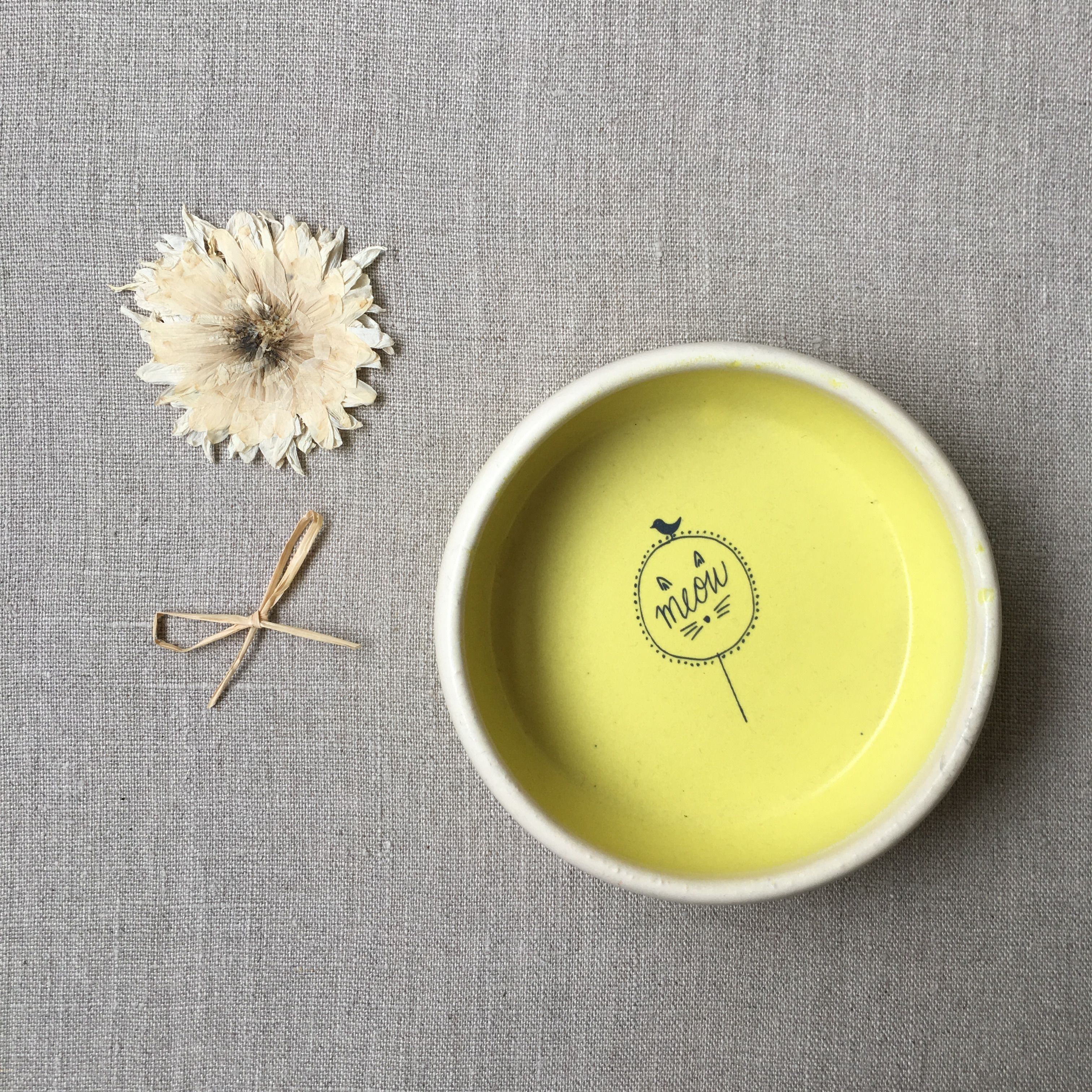 Tree Cat Bowl - Eco-Friendly Ceramic Pet Dish for Cats - Perfect for Indoor & Outdoor Feeding