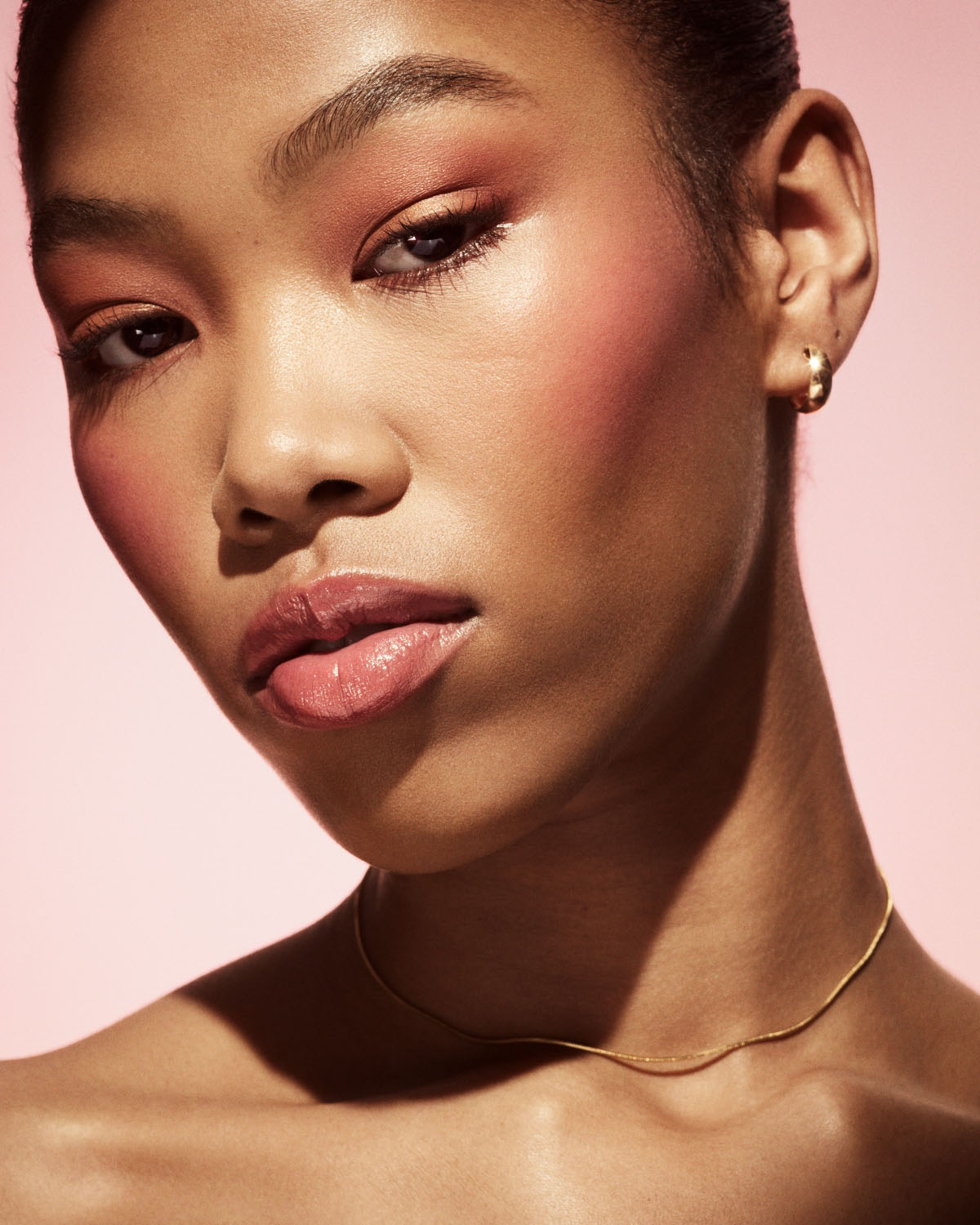 RiRi on Repeat Makeup Essentials Kit - Waterproof Long-Lasting Cosmetics Set for Daily Use, Party & Special Occasions