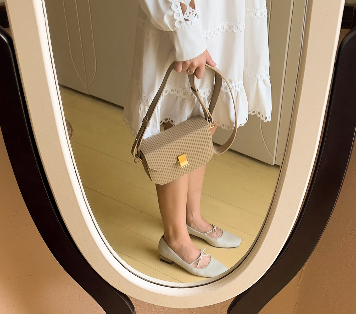 HARLOW Women's Shoulder Bag - Stylish Crossbody Purse for Everyday Use | Perfect for Work, Travel & Shopping