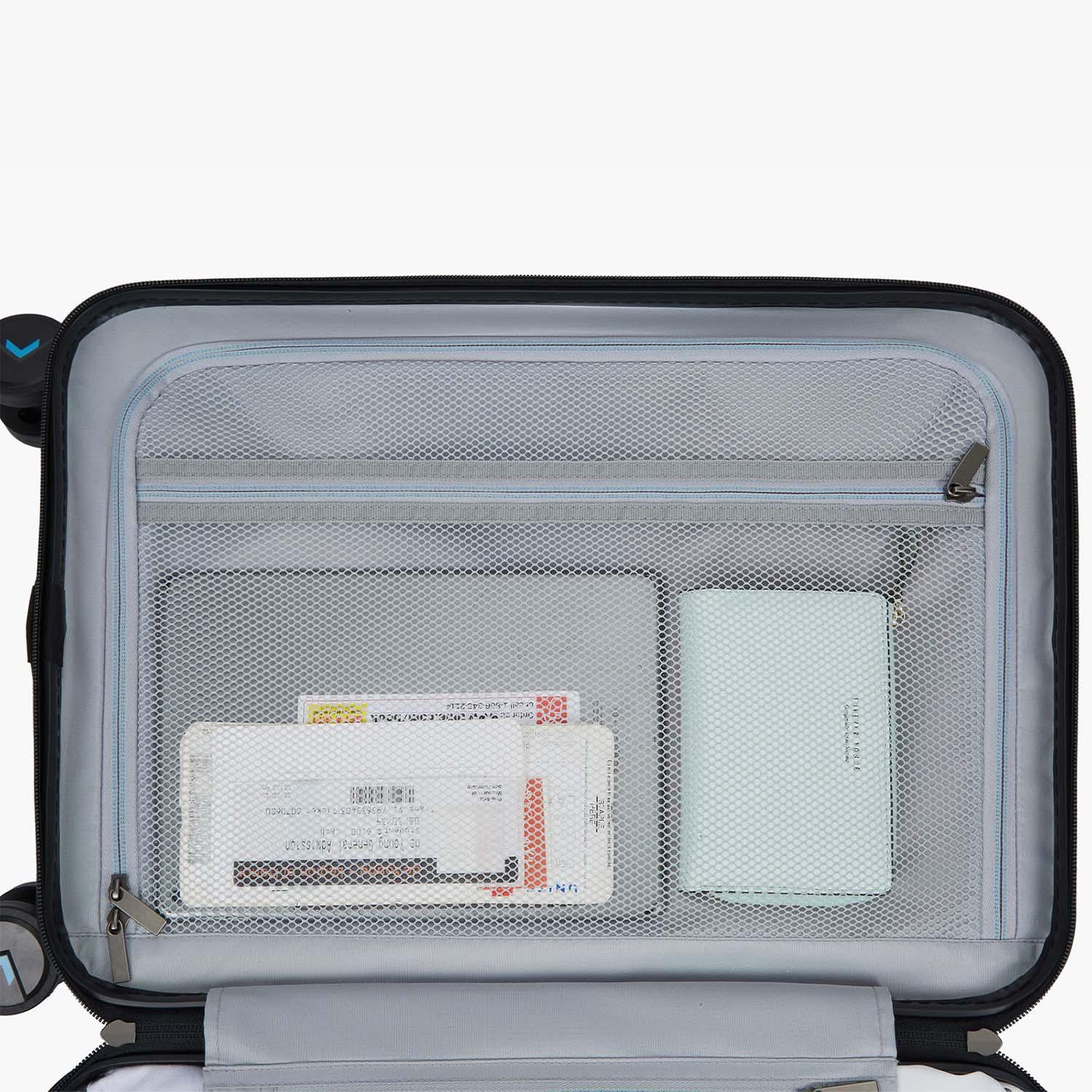 Globetrotter 20 Inch Hardside Spinner Carry-On Luggage - Lightweight Durable Suitcase for Business Travel & Weekend Getaways