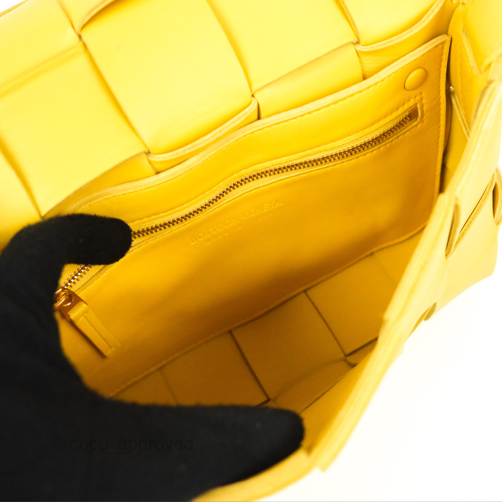 Bottega Veneta Cassette Shoulder Bag in Intrecciato Yellow Lambskin Leather - Luxury Crossbody Purse for Women, Perfect for Date Night & Evening Events