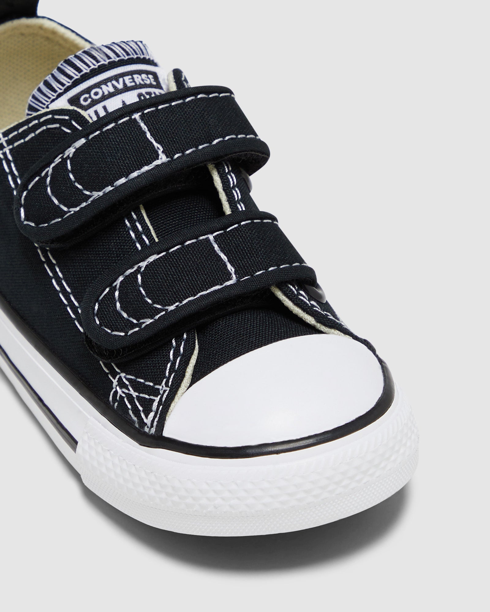 Chuck Taylor All Star 2V Ox Infant Black Sneakers - Classic Canvas Shoes for Baby Boys & Girls - Perfect for First Steps, Playtime & Casual Outfits