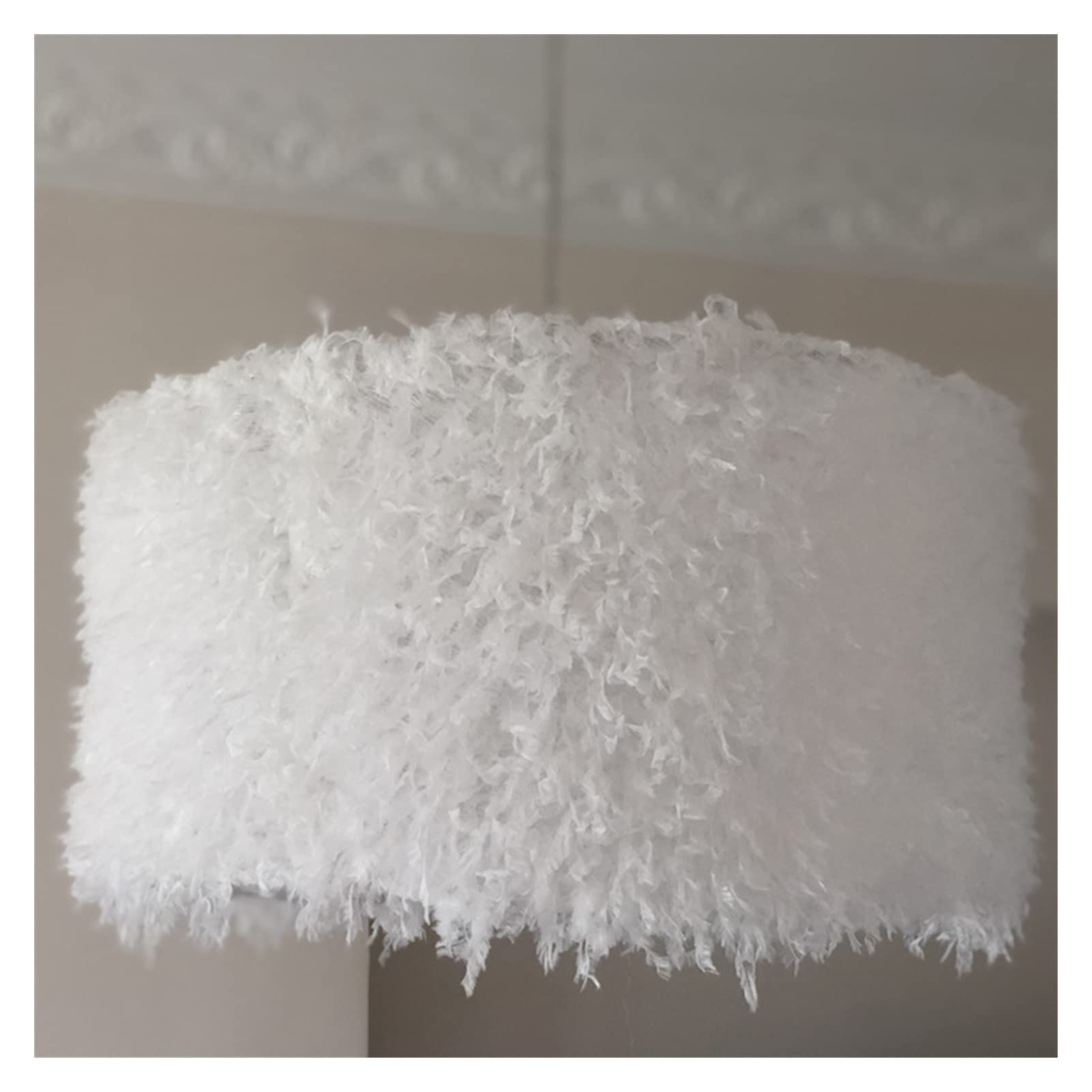 Modern Feather Chandelier Pendant Light - Warm White/White Ceiling Lamp for Bedroom, Living Room, Hotel Decor - Pink Hanging Light Fixture for Romantic Ambiance & Stylish Interior Design