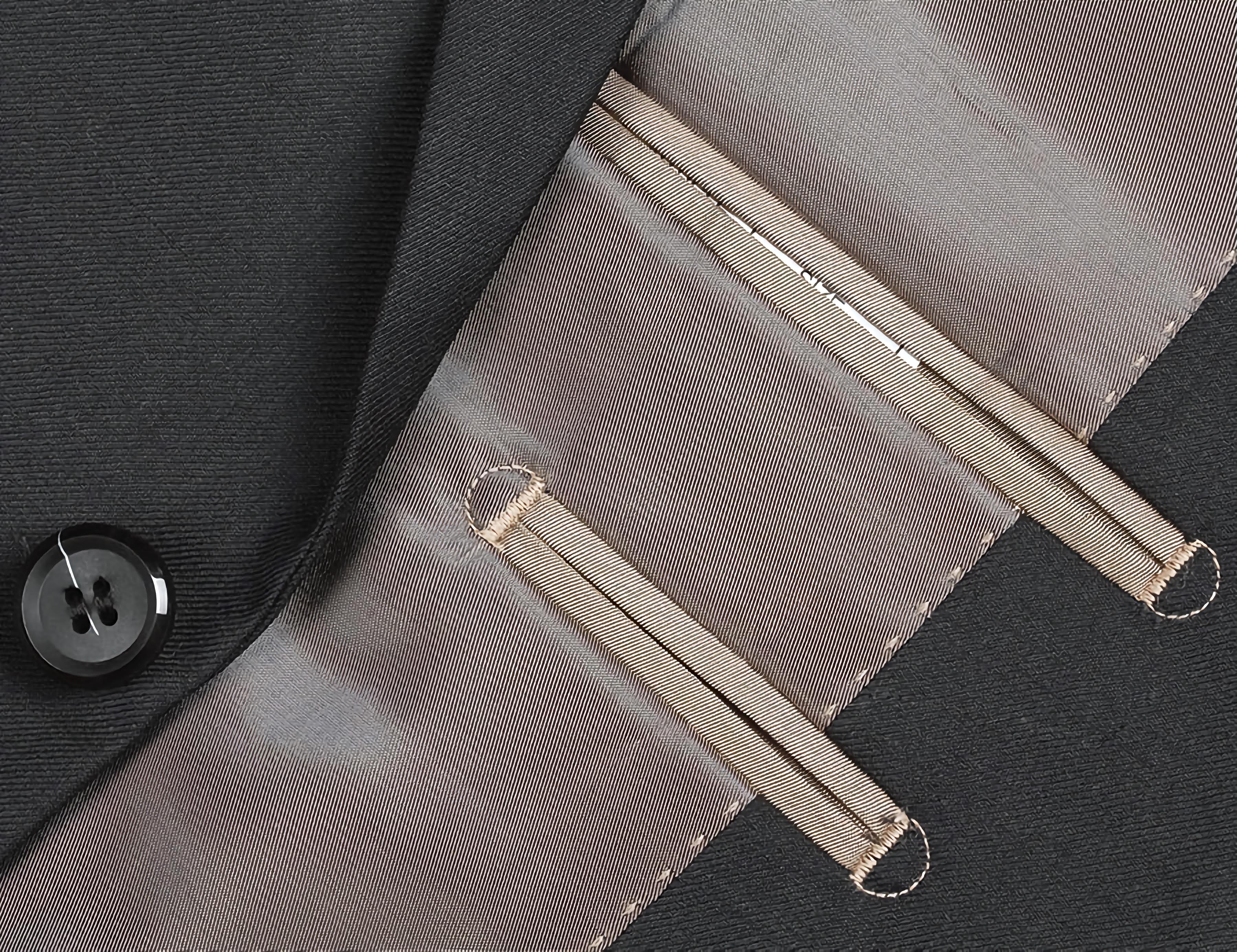 Premium Black 100% Virgin Wool Men's 2-Piece Suit - Classic 2-Button Regular Fit Business Attire for Office, Weddings & Formal Events