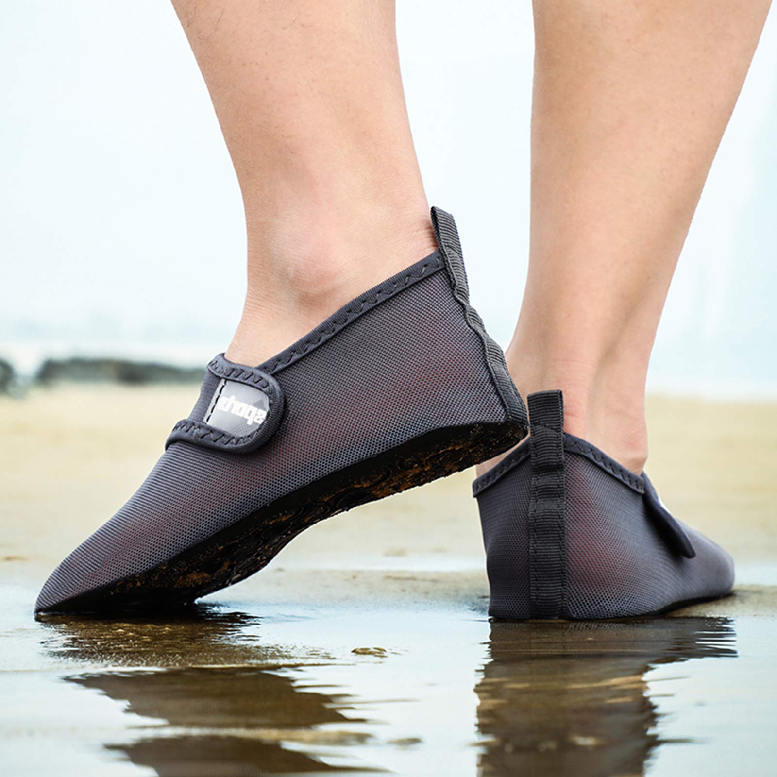 CYian Men's & Women's Quick-Dry Water Shoes - Barefoot Aqua Socks for Swimming, Beach, Pool, Surfing & Yoga | Lightweight Slip-On Design for Water Sports & Outdoor Activities