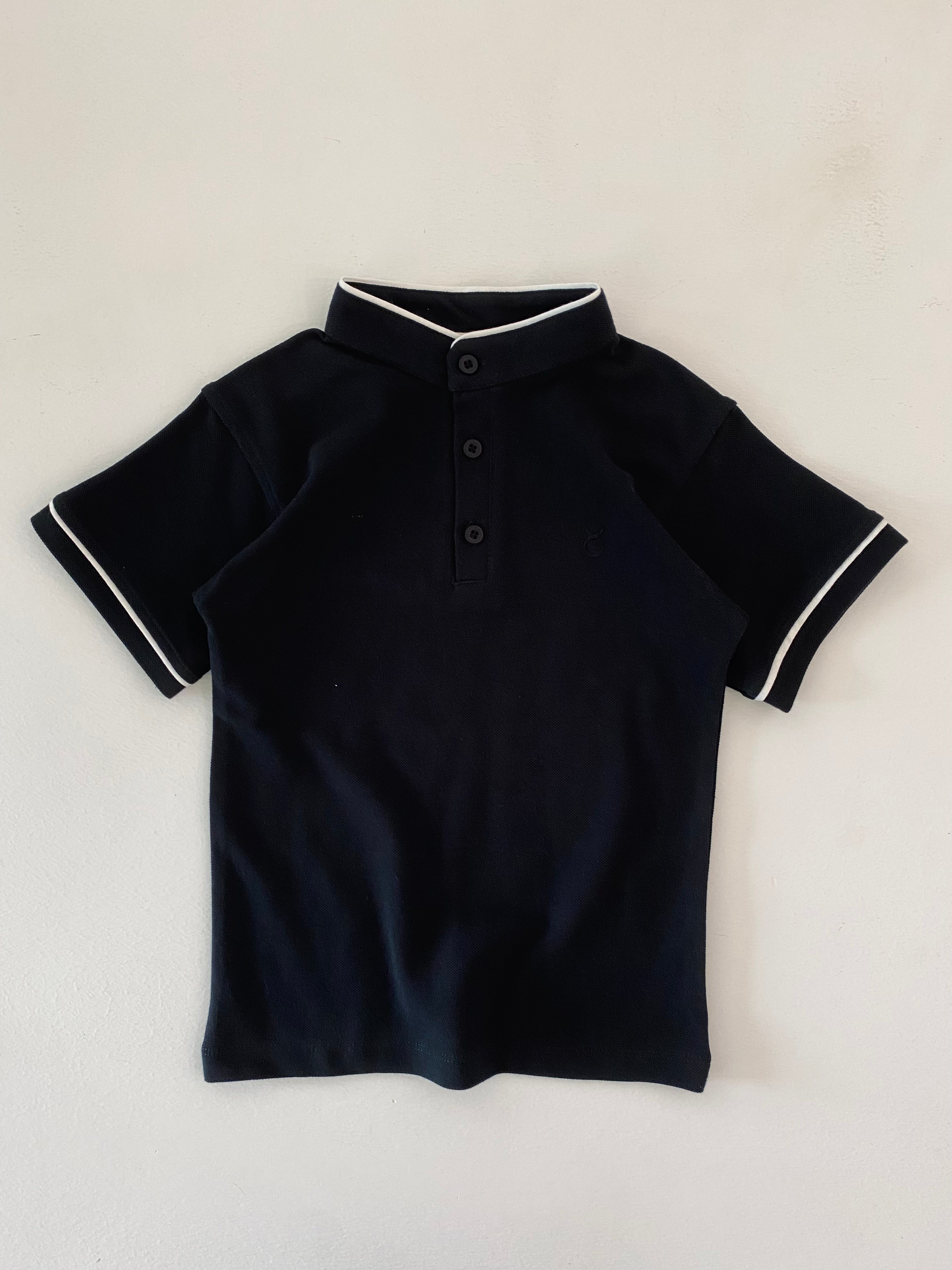 Kids' Button Detail Mandarin Collar T-Shirt - Stylish & Comfortable for School, Playdates & Casual Outings