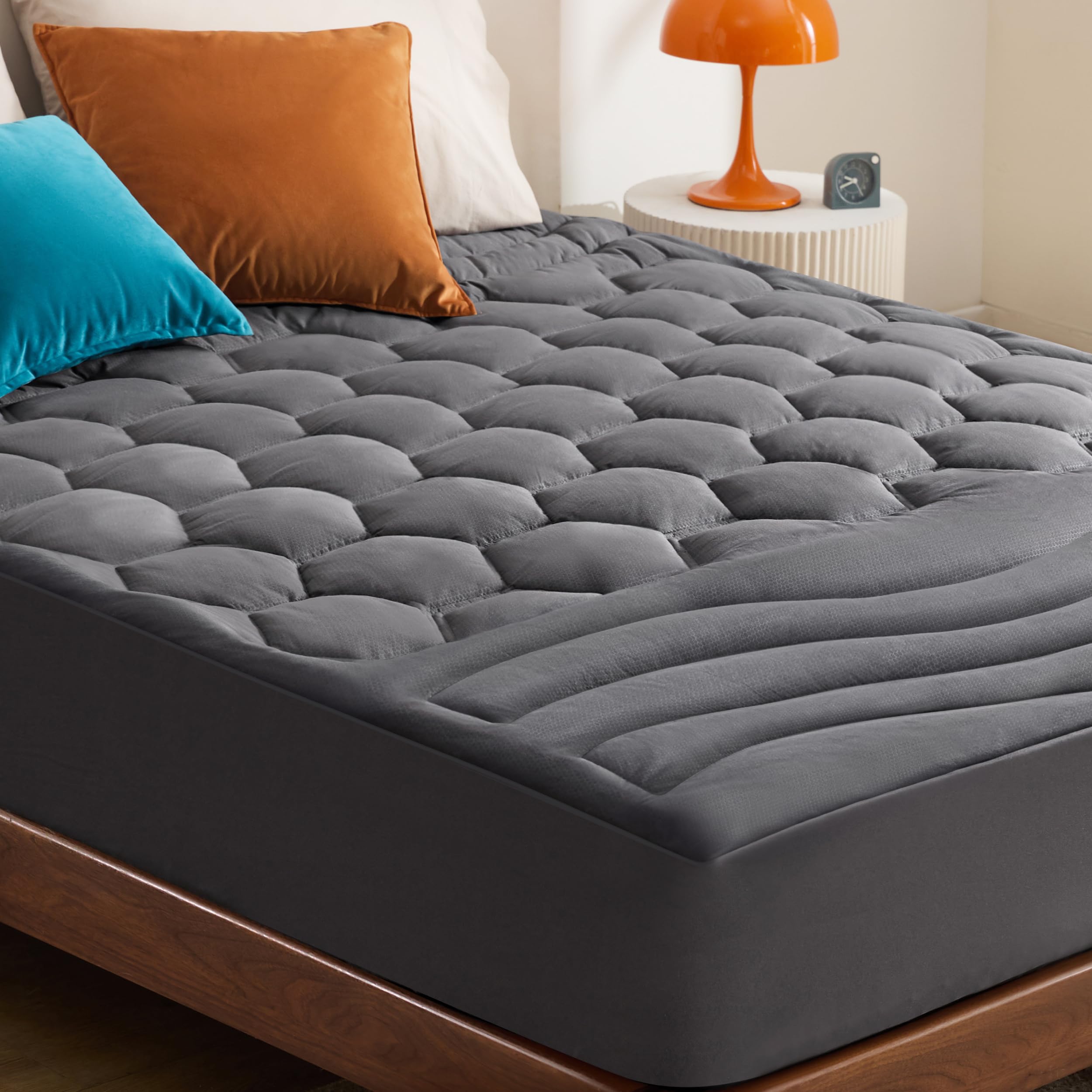 Bedsure RV Short Queen Mattress Pad Cover - Quilted Fitted Mattress Topper Protector with 8-21 Inches Deep Pocket, Noiseless Bed Cover Padded for Camper and Motorhome, Grey, 60x75 Inches - Perfect for Travel Comfort in RVs, Trailers, and Mobile Homes