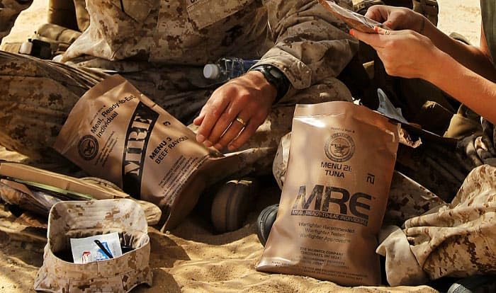 Authentic USGI MRE Meal Ready to Eat - Cheese Pizza Flavor with Entree, Snacks, Dessert & Utensils | Inspection Date 01/2026 or Newer | Perfect for Emergency Preparedness, Camping, Hiking & Survival Kits