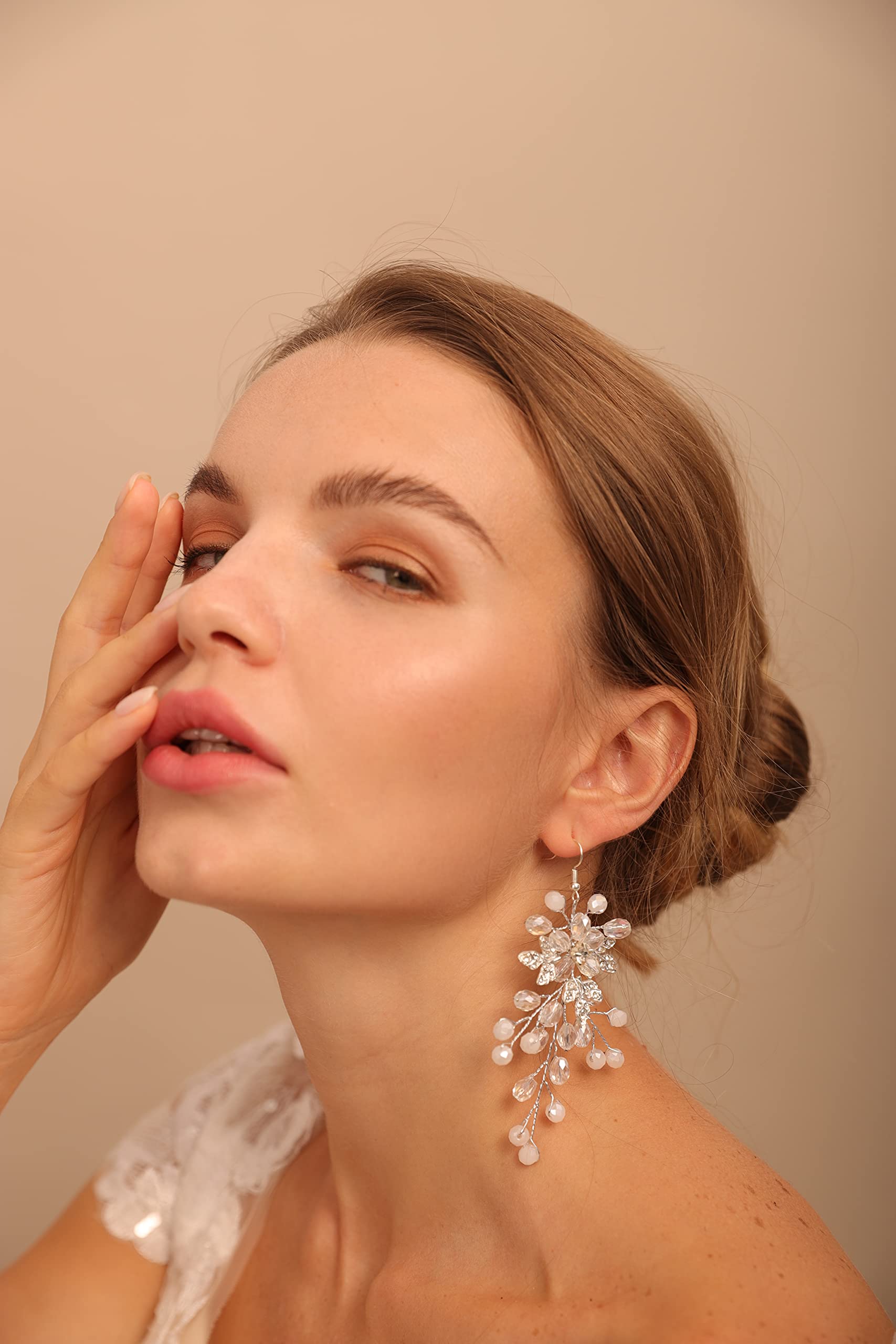 **Elegant Crystal Beaded Flower Earrings for Women - Silver Bridal Wedding Earrings for Bride, Bridesmaid & Prom - Perfect for Weddings, Parties & Special Occasions**