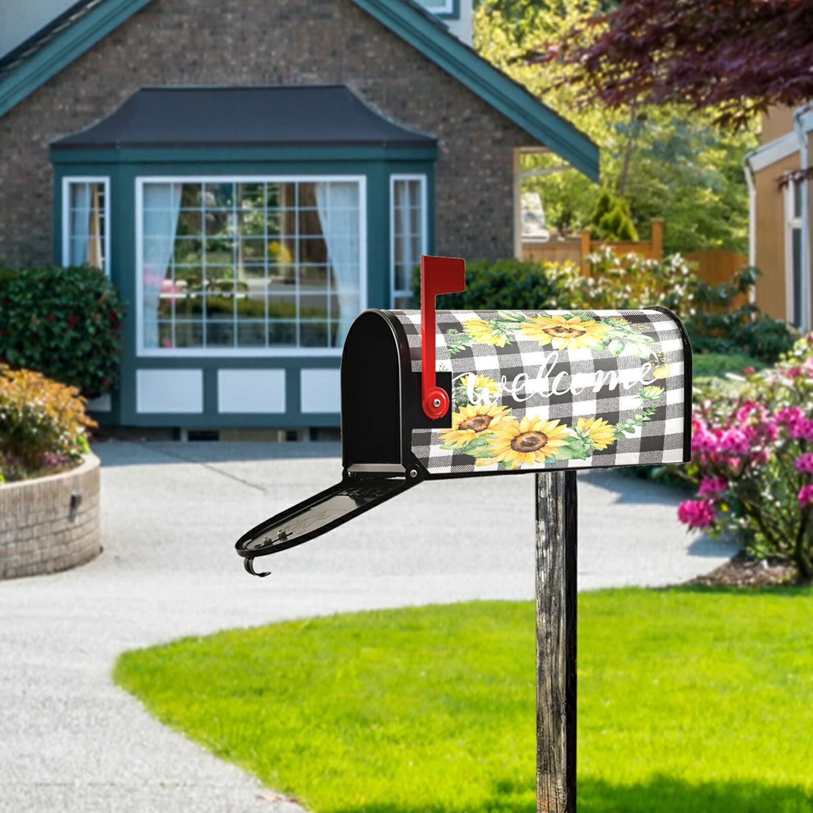 Sunflower Plaid Welcome Magnetic Mailbox Cover - Outdoor Post Box Decoration for Garden, Yard & Front Porch | Seasonal Home Decor & Holiday Mailbox Wrap
