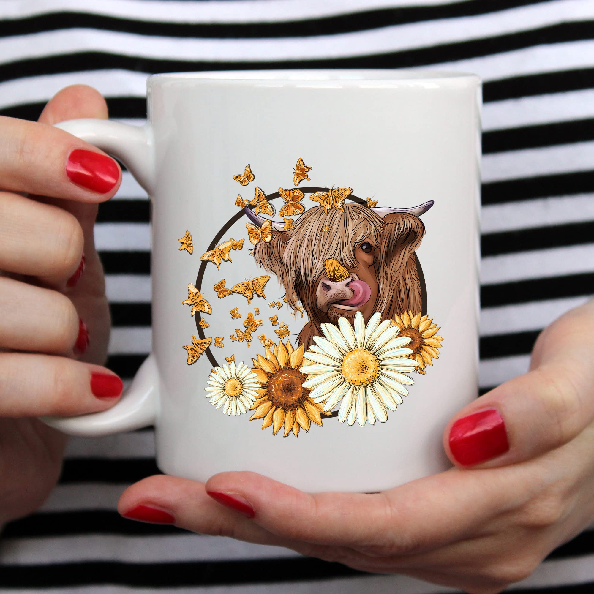 YouNique Designs 11oz Highland Cow Coffee Mug - Cute Cow Print Ceramic Cup for Women, Farmhouse Style White Cow Themed Mug - Perfect for Coffee, Tea, Hot Chocolate & Farmhouse Decor