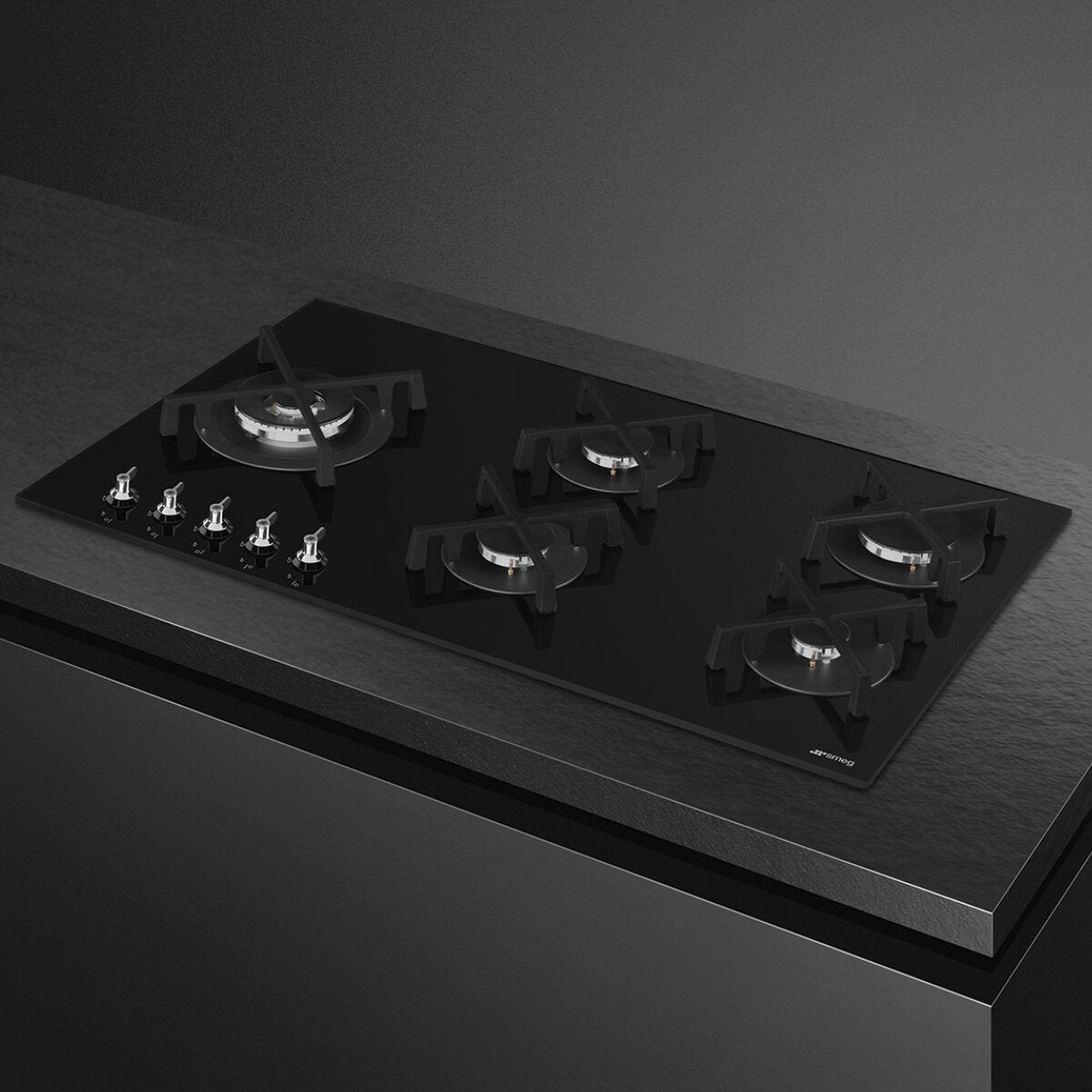 Smeg PV395LNAU 90cm Classic Gas Cooktop with Tempered Glass - Professional 5 Burner Stove for Modern Kitchens | Ideal for Home Chefs & Cooking Enthusiasts