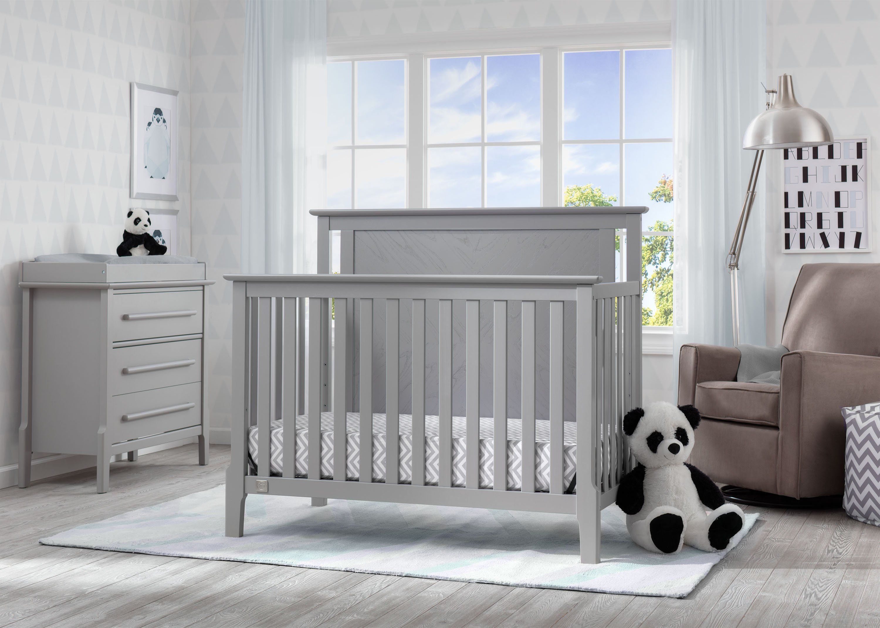Mid Century Modern 4-in-1 Convertible Baby Crib - Toddler Bed, Daybed & Full Size Bed - Nursery Furniture for Boys & Girls - Perfect for Small Spaces & Modern Homes