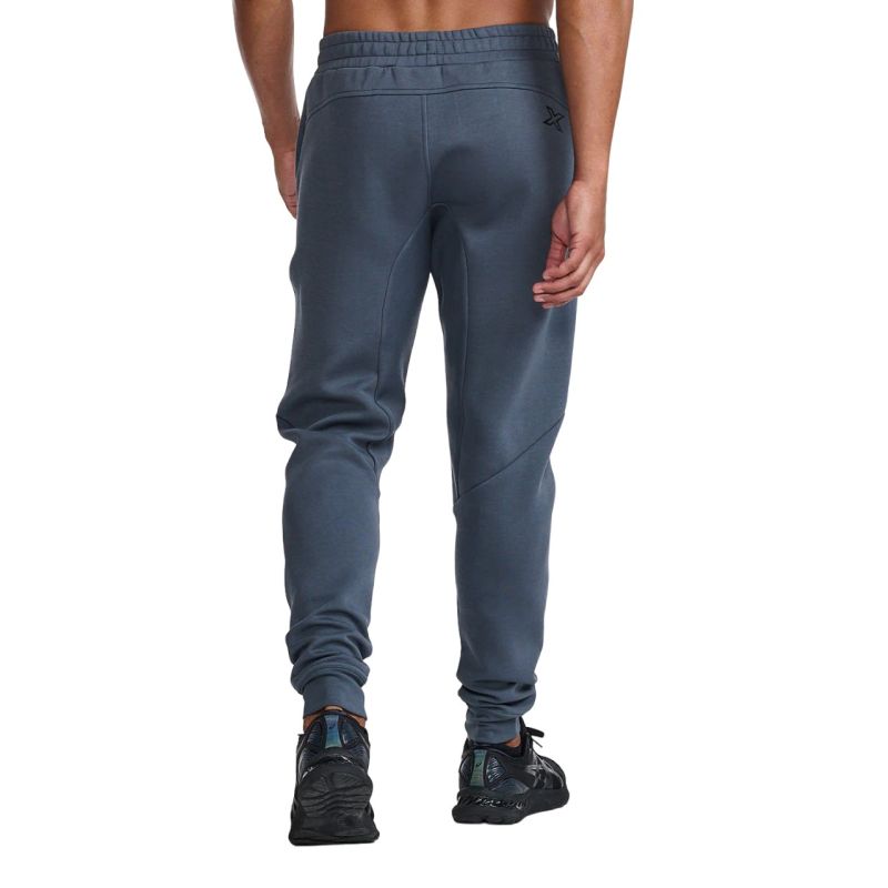 2XU Men's Commute Track Pants - Lightweight Running Jogging Pants with Zippered Pockets for Gym, Workout & Casual Wear