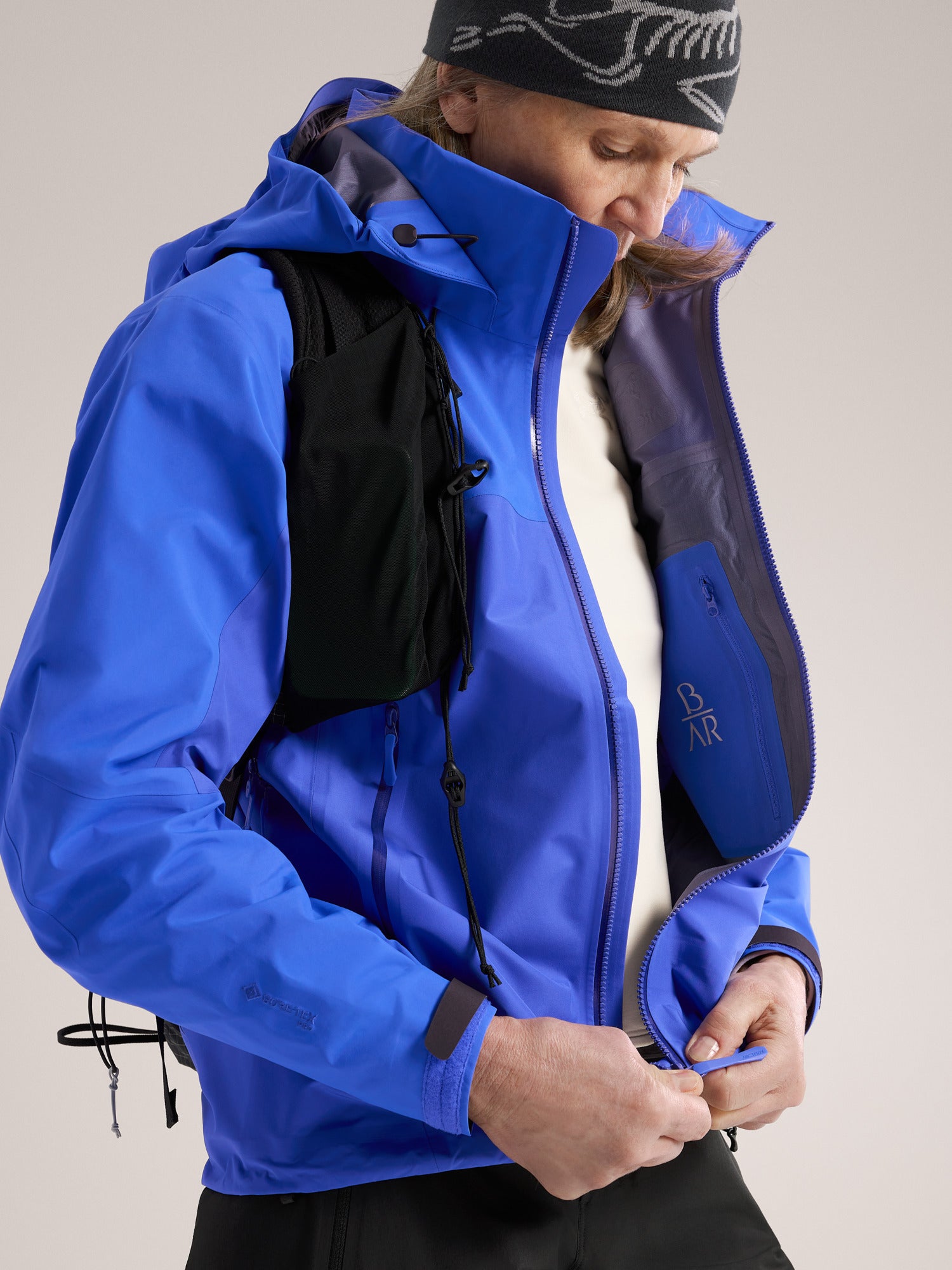 Women's Beta AR Jacket - Lightweight Waterproof Hiking Shell for Outdoor Adventures | Perfect for Trail Running, Camping & Mountain Climbing