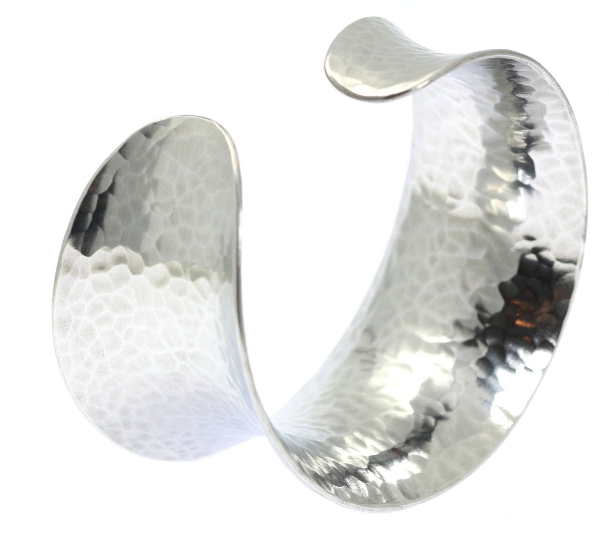 Handmade Hammered Aluminum Anticlastic Bangle Bracelet - Unique Boho Jewelry for Women - Perfect for Festivals, Parties & Everyday Wear