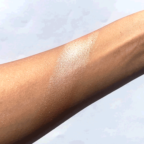Sun Glow Face & Body Bronzer - 002 Golden Glow - Natural Sun-Kissed Look for Summer - Perfect for Beach, Pool & Vacation Makeup