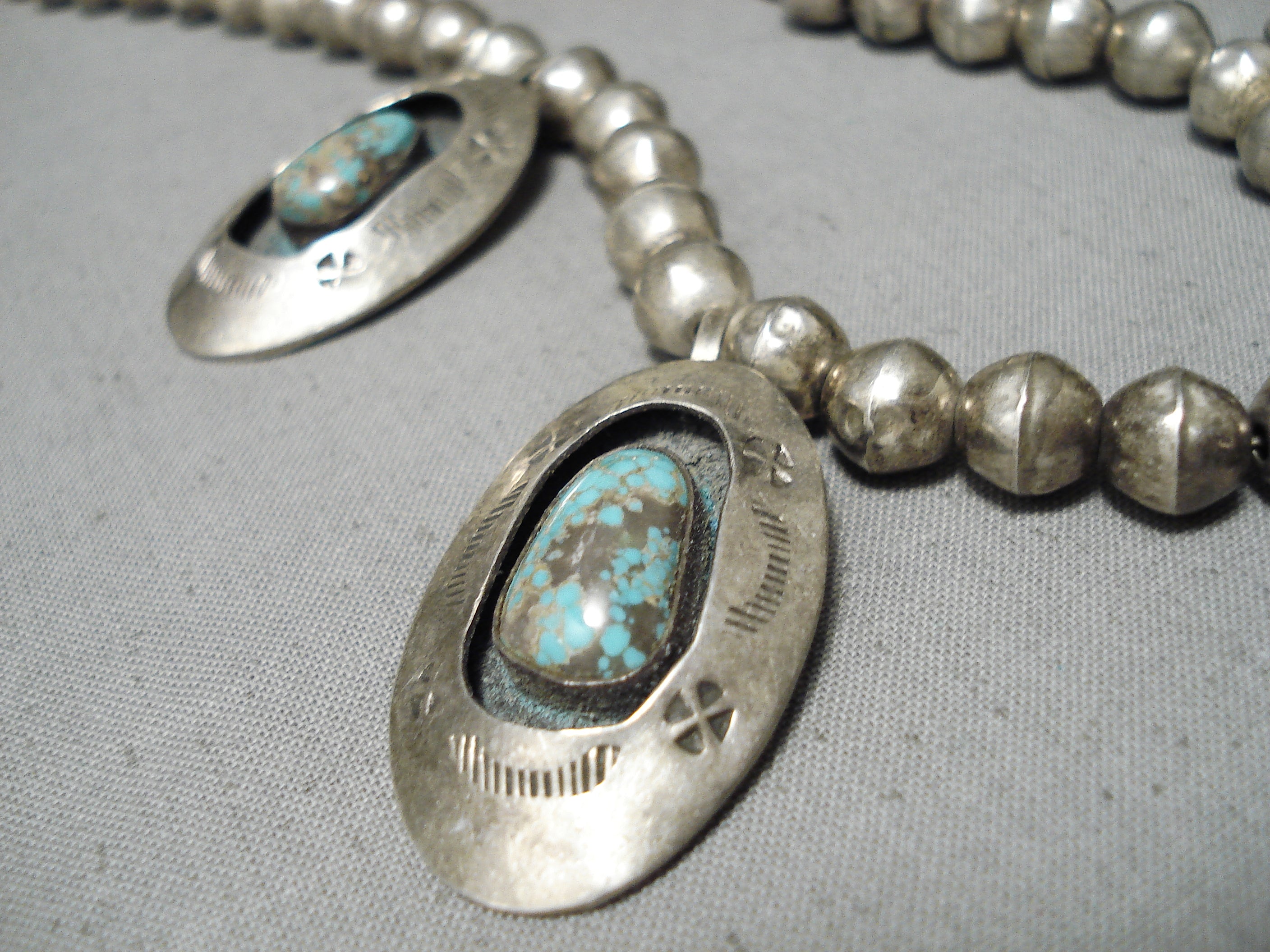 Vintage Navajo Sterling Silver Necklace with Green Turquoise - Handmade Native American Jewelry for Women - Perfect for Boho, Southwest & Festival Fashion