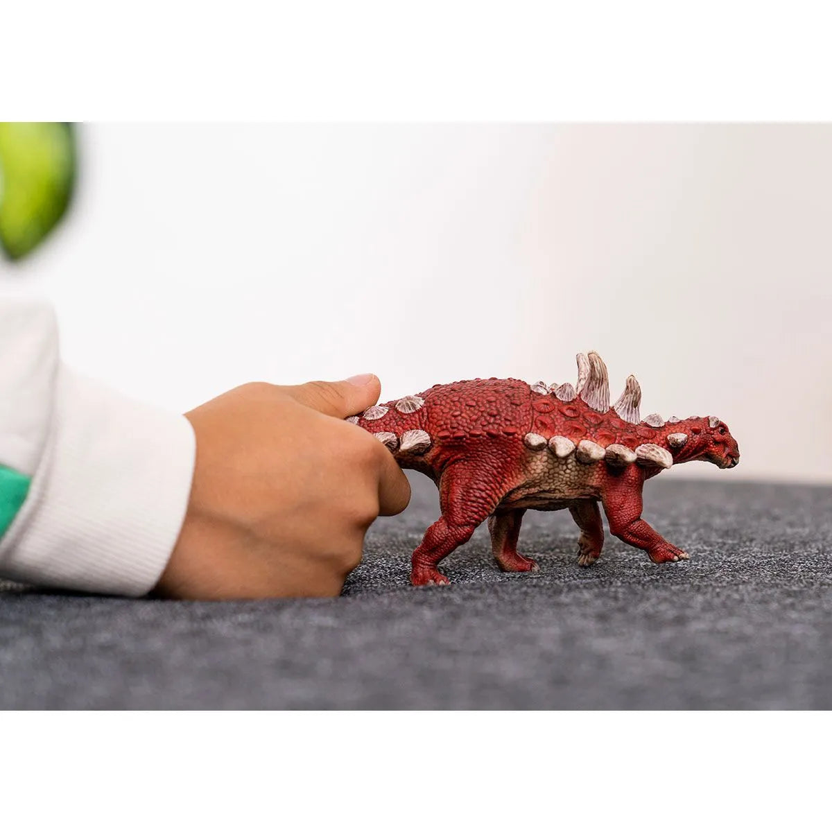 Gastonia Herbivore Dinosaur Toy - Realistic Prehistoric Figure for Kids, Collectors & Educational Play | Perfect for Dinosaur-Themed Parties, Classroom Learning & Jurassic Adventures