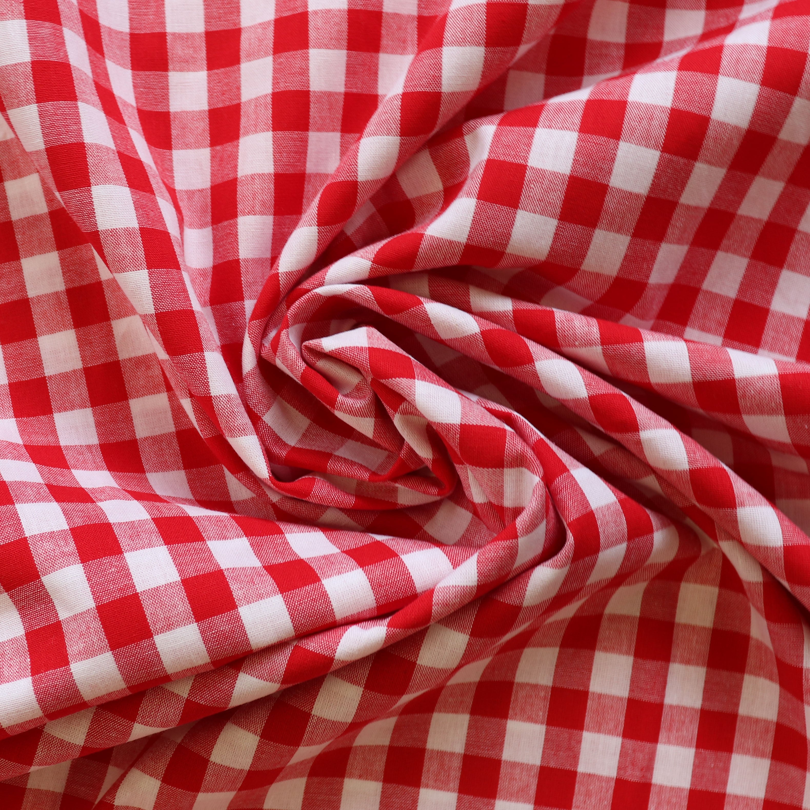 Premium Gingham Yarn-Dyed Cotton Fabric - Red Checkered Pattern for Quilting, Dressmaking & Home Decor