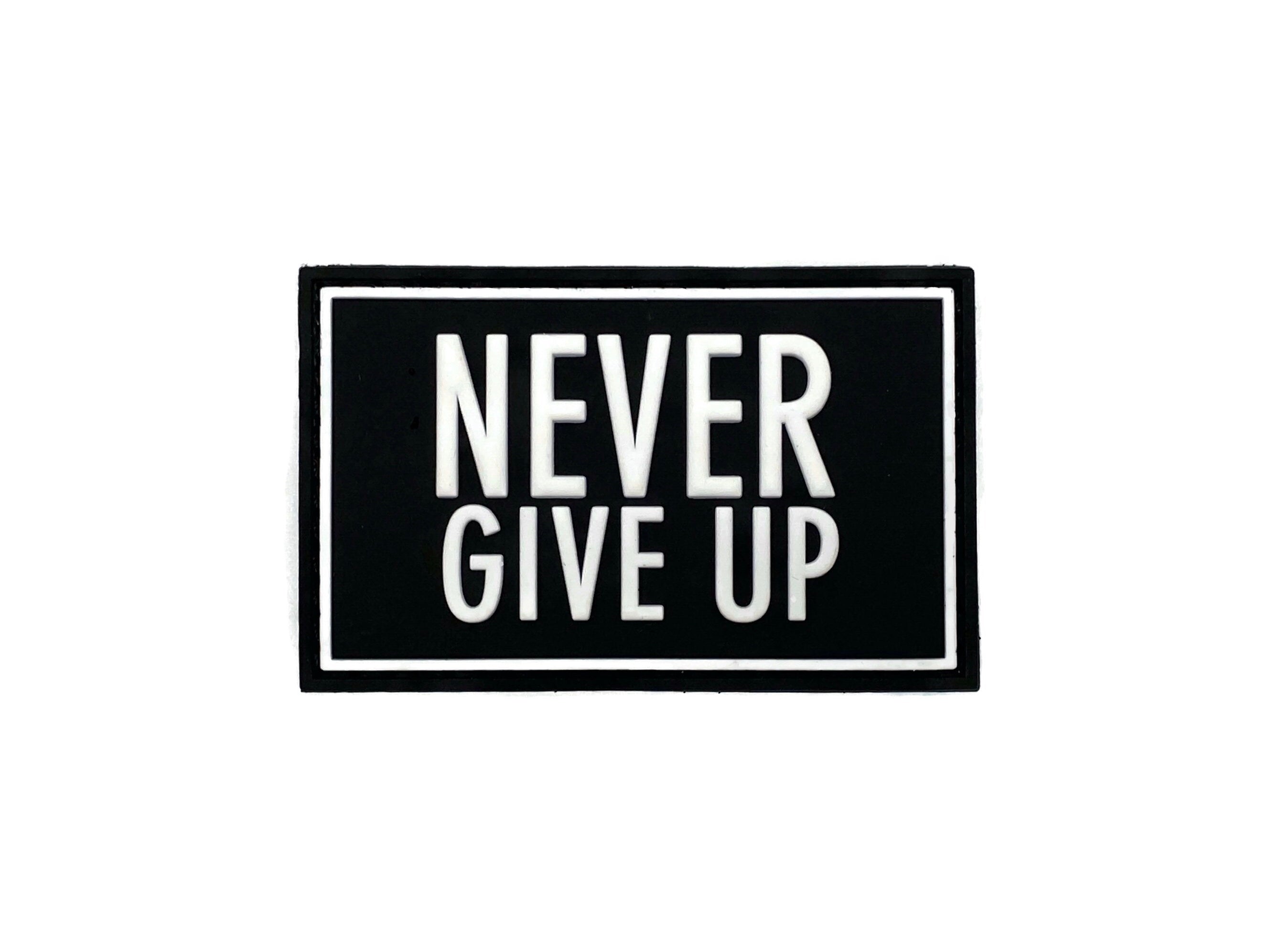 Never Give Up - Motivational Inspirational Quote Wall Art for Home & Office Decor - Perfect for Living Room, Bedroom, or Workspace