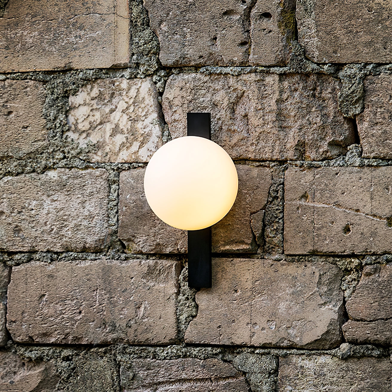 Circ 3720 Modern Wall Lamp - Sleek LED Sconce Lighting for Bedroom, Living Room & Hallway - Energy Efficient Home Decor Light Fixture