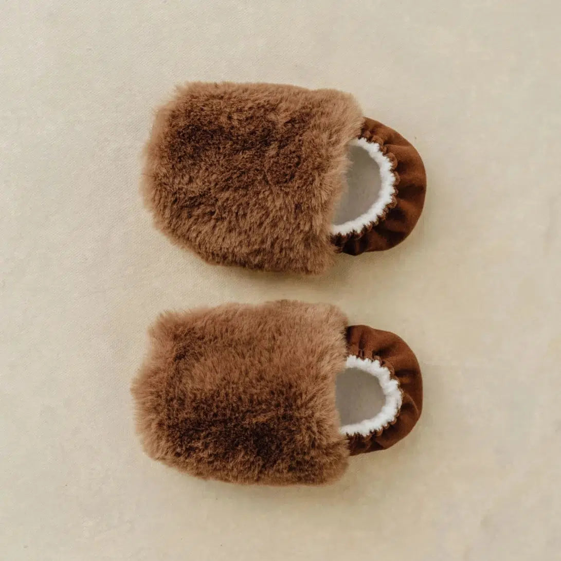 SoftSoul Cozy Faux Fur Slippers for Women - Warm Chocolate Brown Indoor/Outdoor House Shoes - Perfect for Winter, Lounge & Home Comfort