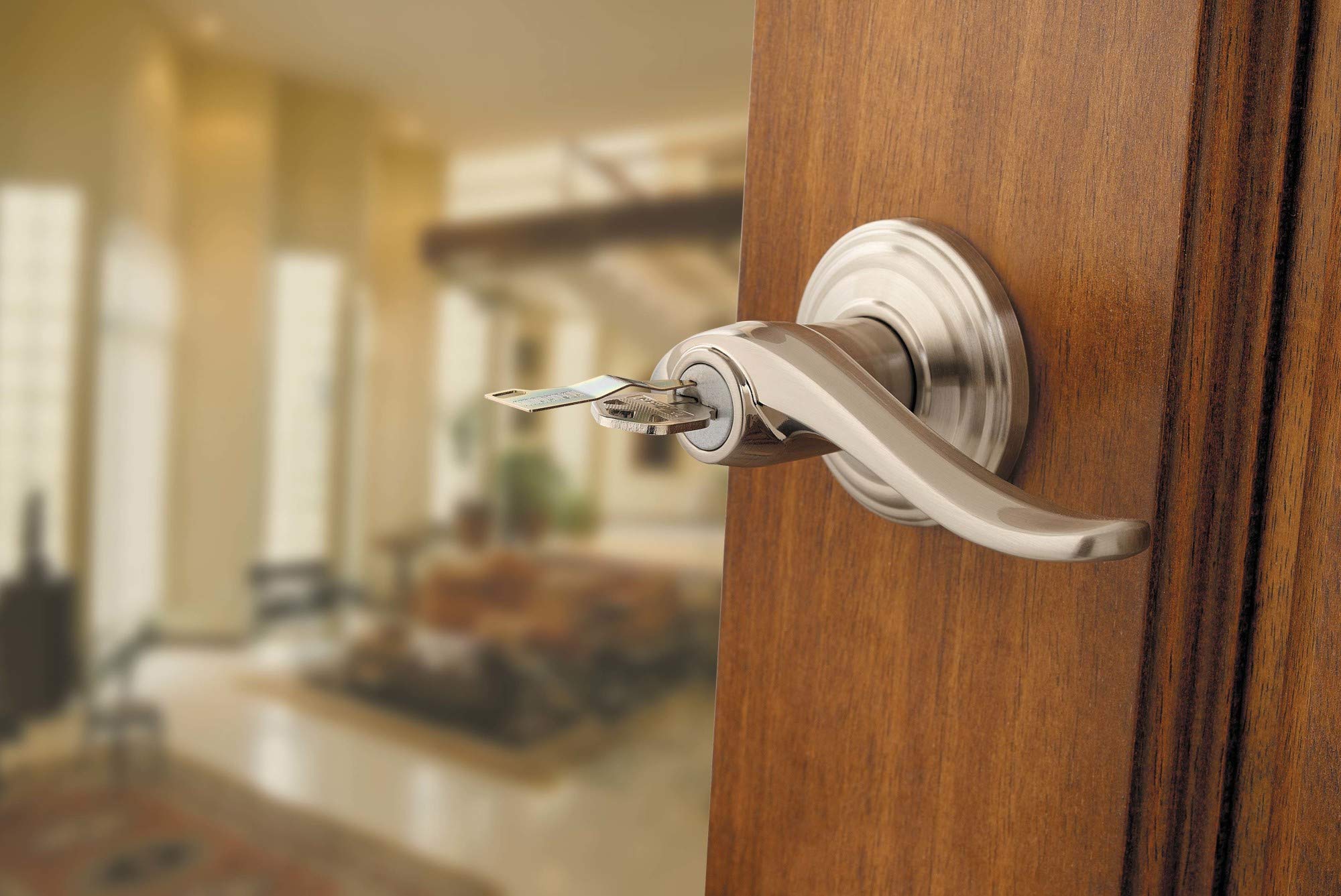 Kwikset 740AVL-26S Avalon SmartKey Deadbolt Entry Door Lock - Bright Chrome Finish - Secure & Stylish for Homes, Apartments & Offices
