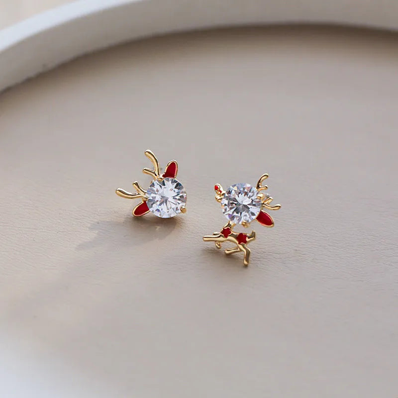 Cute Deer Stud Earrings for Women - Animal Elk Ear Studs Jewelry Set - Christmas Gifts for Girls, Teens & Kids (Perfect for Holiday Parties, School Events & Everyday Wear)
