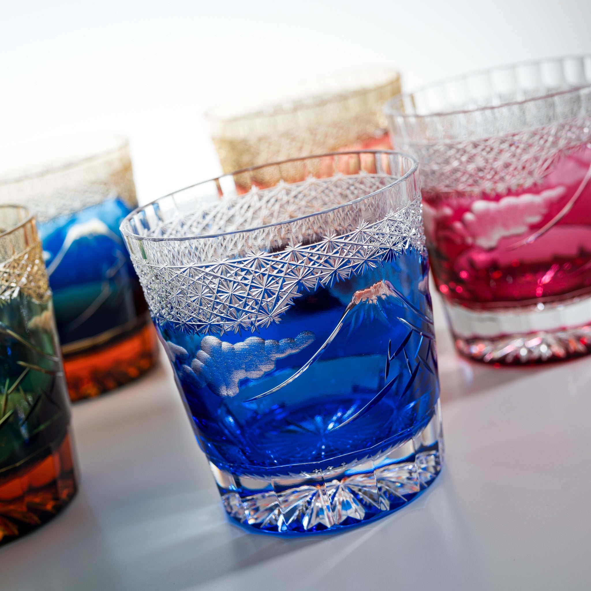 Yamada Crystal Glass Rock Glass with Mt Fuji Design - Elegant Red Whiskey Tumbler for Bourbon, Scotch & Cocktails - Perfect for Home Bar, Gifts & Party Decor