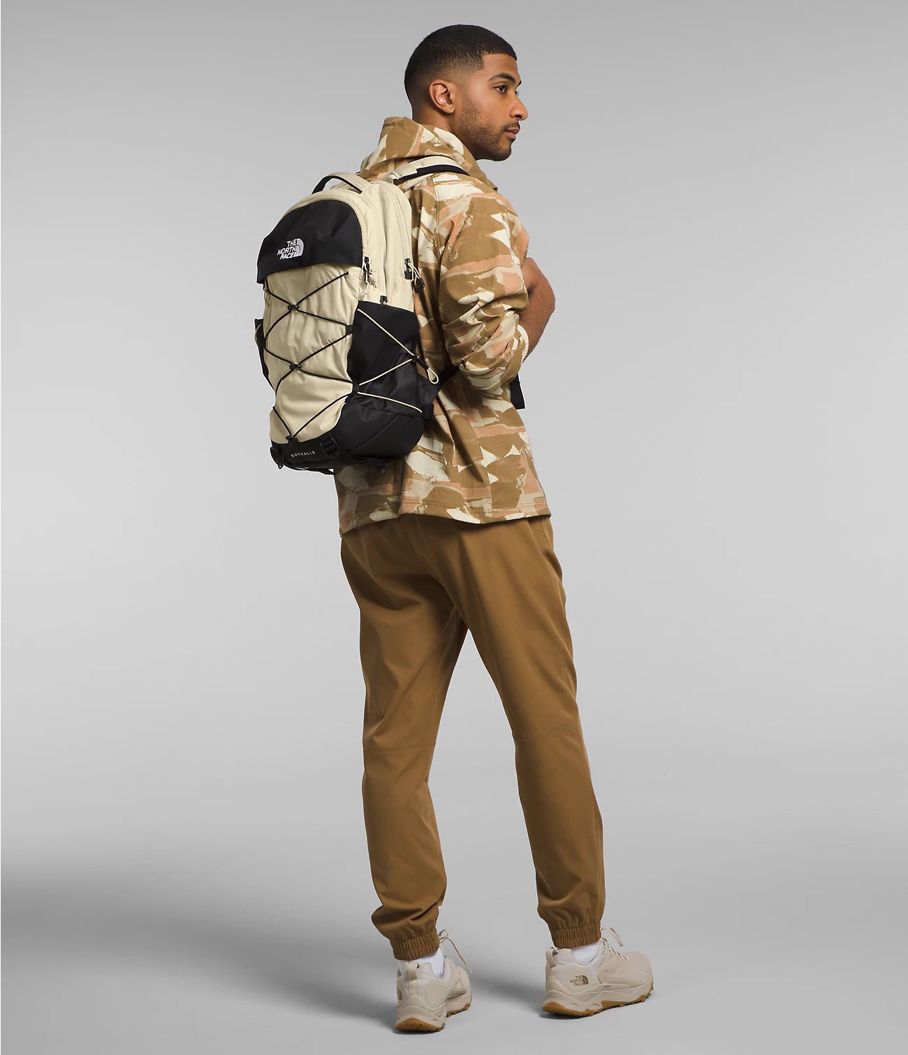 The North Face Borealis Backpack - Lightweight Hiking & Travel Daypack for Men & Women - Durable Laptop Backpack for School, Work, Outdoor Adventures & Commuting