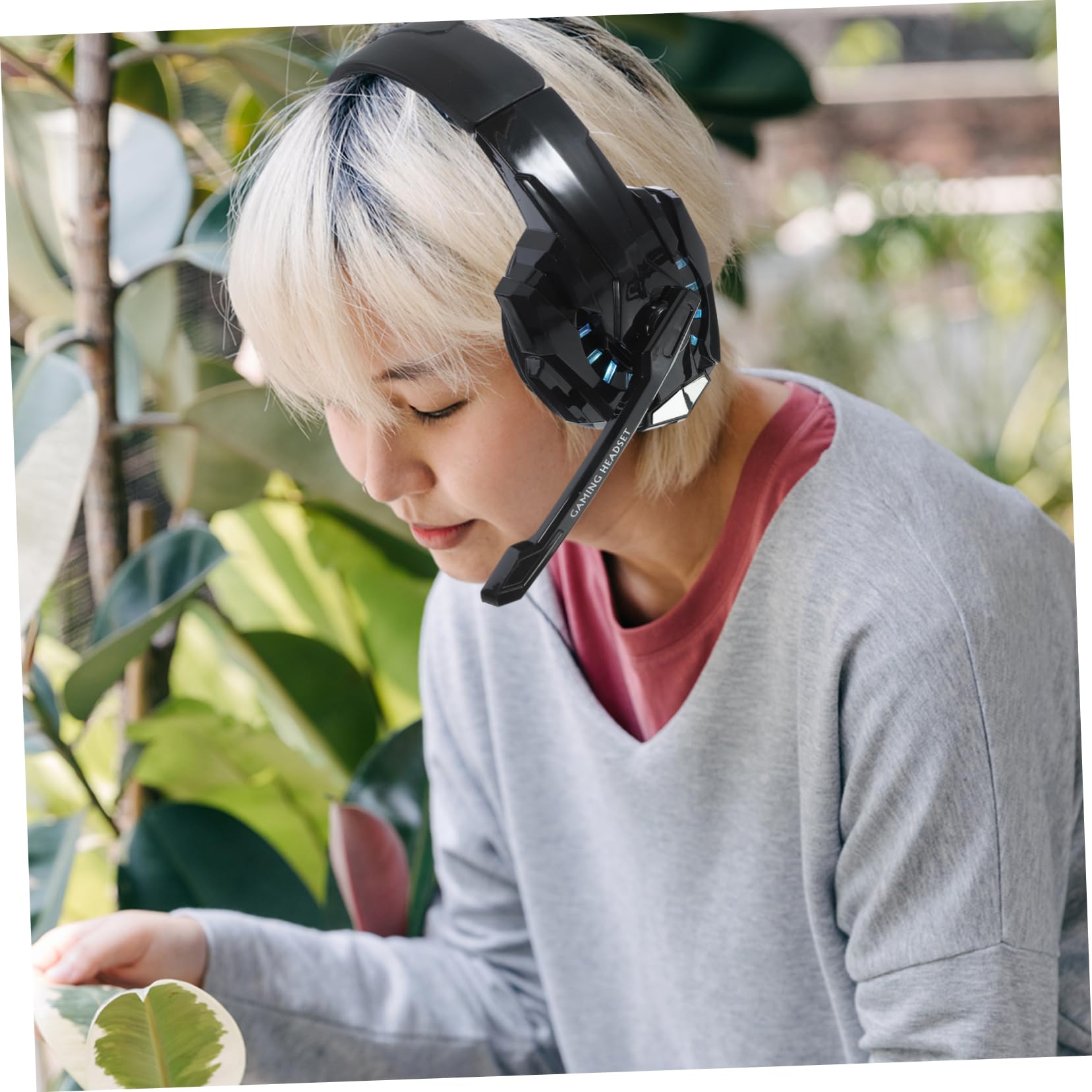 RORPOIR I3000 Gaming Headset with LED Lights - Wired Over-Ear Headphones with Noise Cancelling Mic, Comfortable for Long Gaming Sessions - Perfect for PC, PS4, Xbox & Streaming (Black)