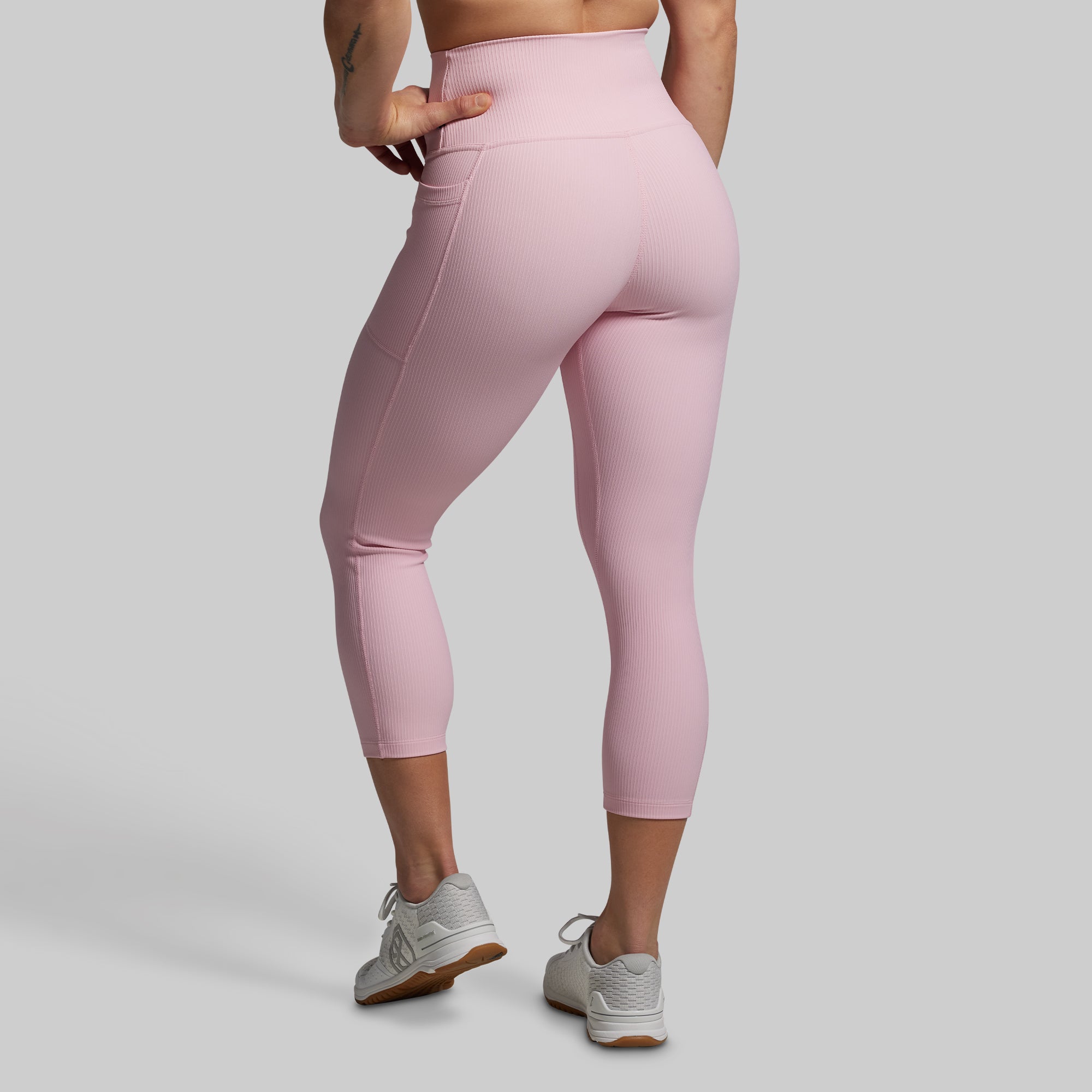 Parfait All or Nothing Capri Pants with Pockets - Stylish & Comfortable Women's Workout Leggings for Yoga, Gym & Running
