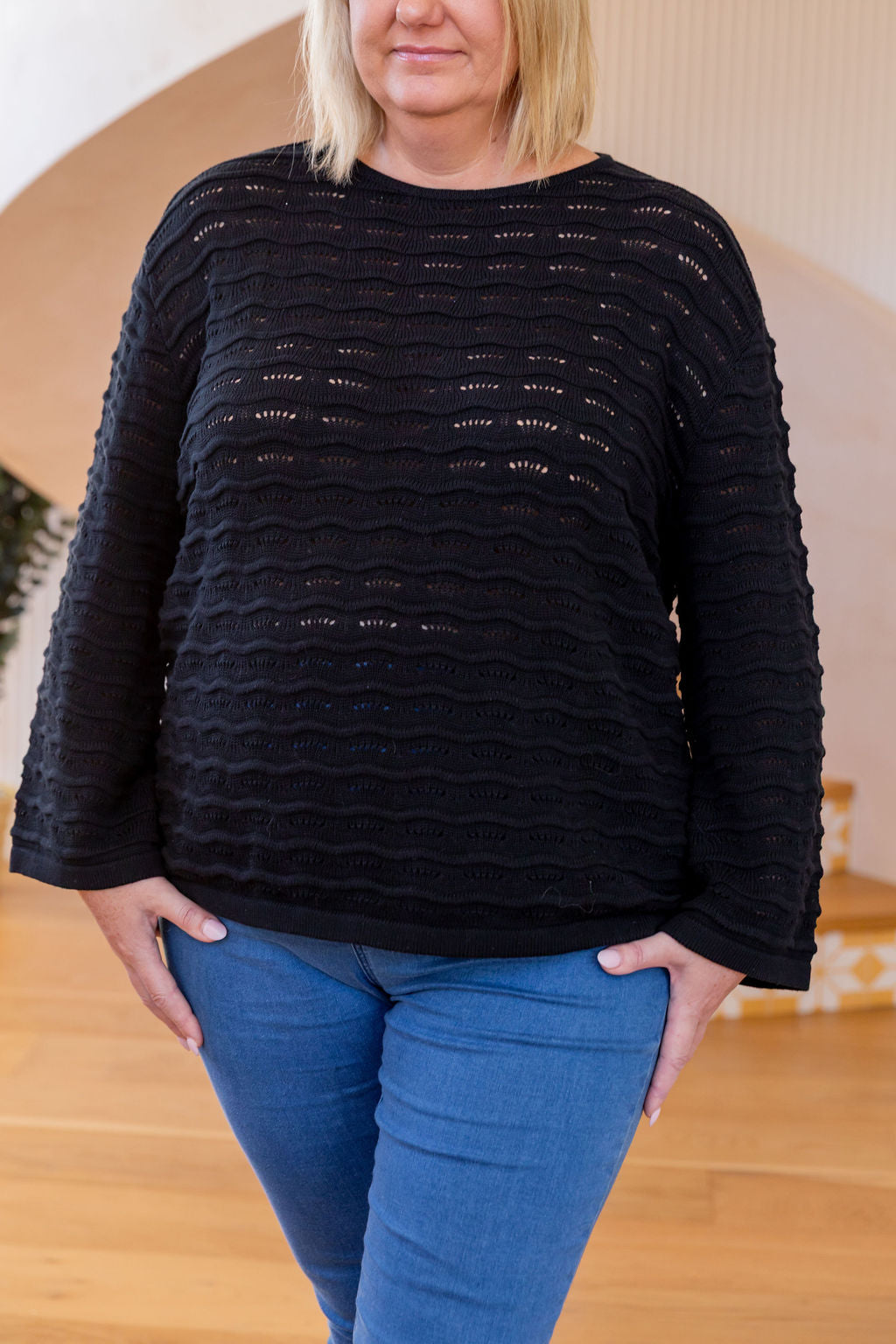 Black Waves Knit Sweater - Soft & Stylish Women's Pullover for Casual Wear & Layering