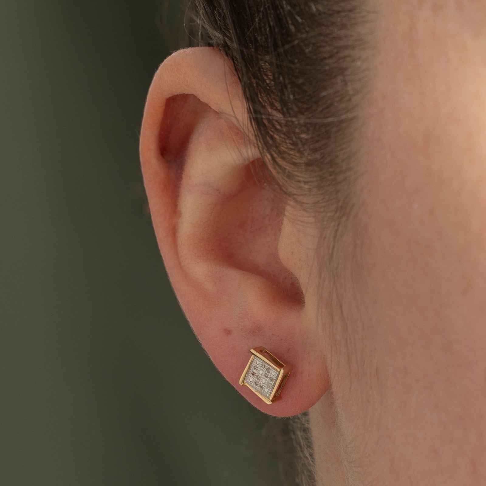0.02ctw Diamond Grid Stud Earrings for Women - Elegant Cubic Zirconia Earrings for Daily Wear, Party & Gift Giving